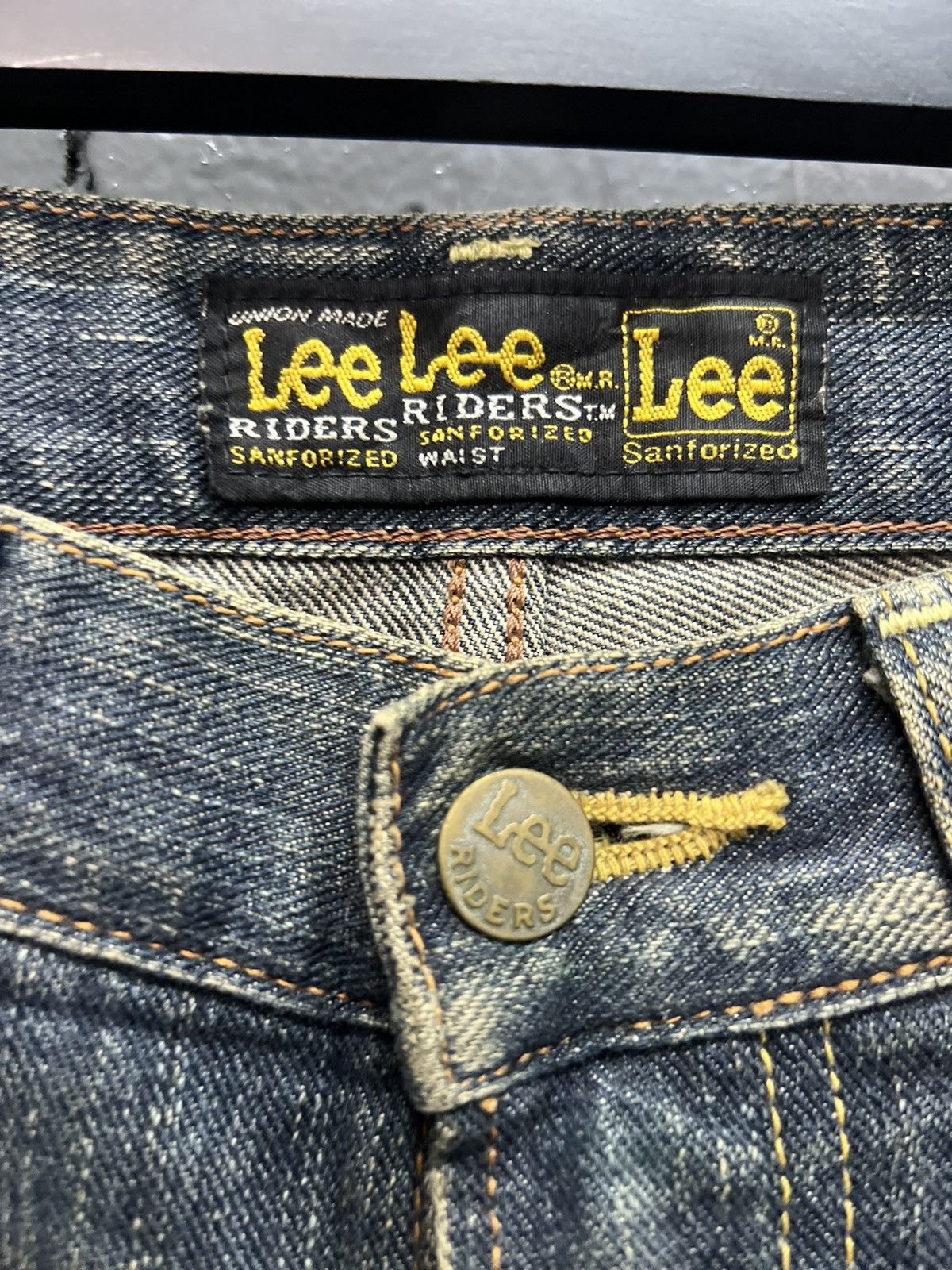 Lee VINTAGE LEE RIDERS FLARE DENIM JEANS SIZE 30 Size US 30 / EU 46 - 4 Thumbnail