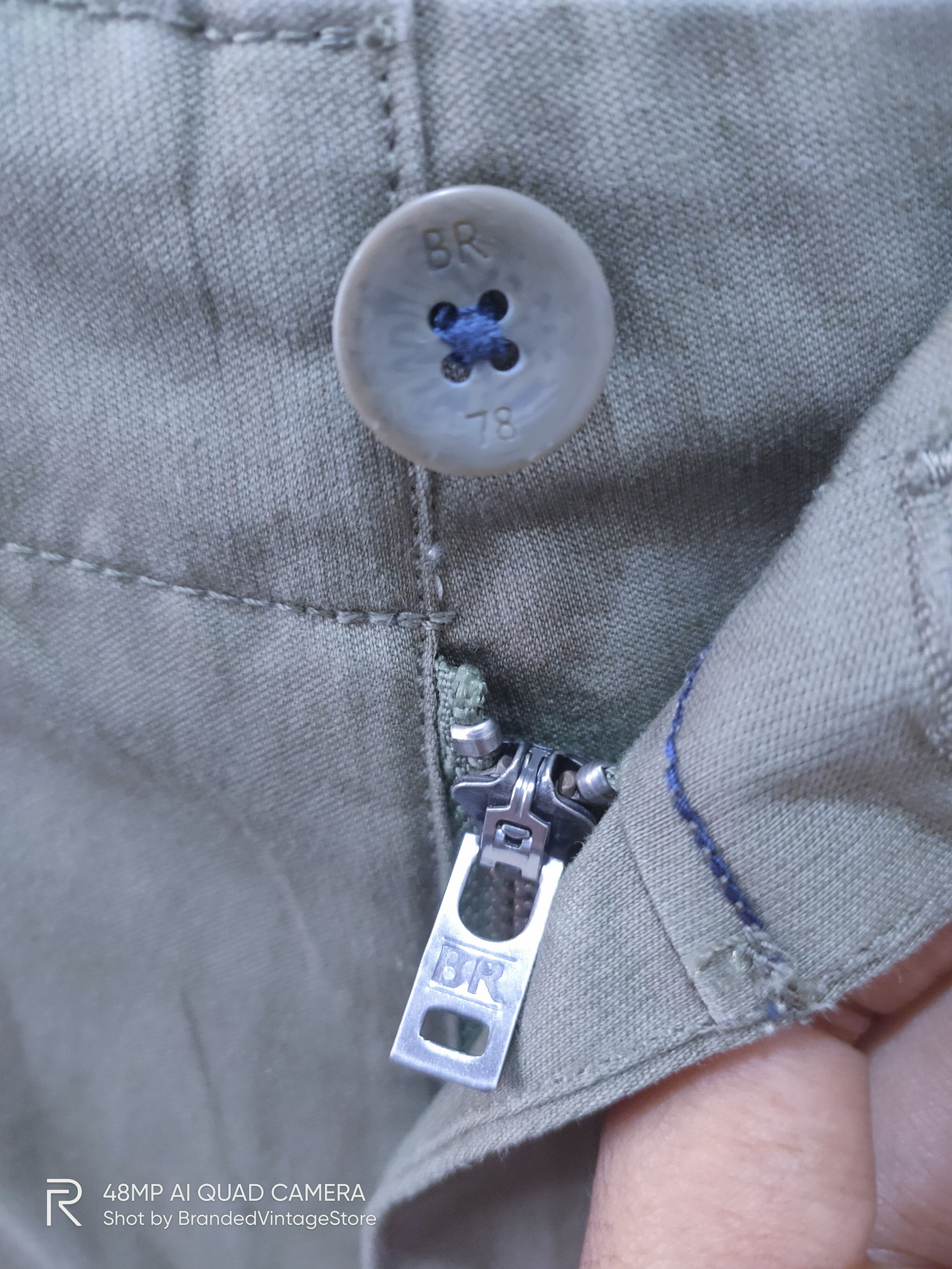 Banana Republic × Japanese Brand × OVER THE STRiPES FW12 BANANA REPUBLIC Rare Multipocket Tactical Cargo Pants Size US 31 - 13 Thumbnail