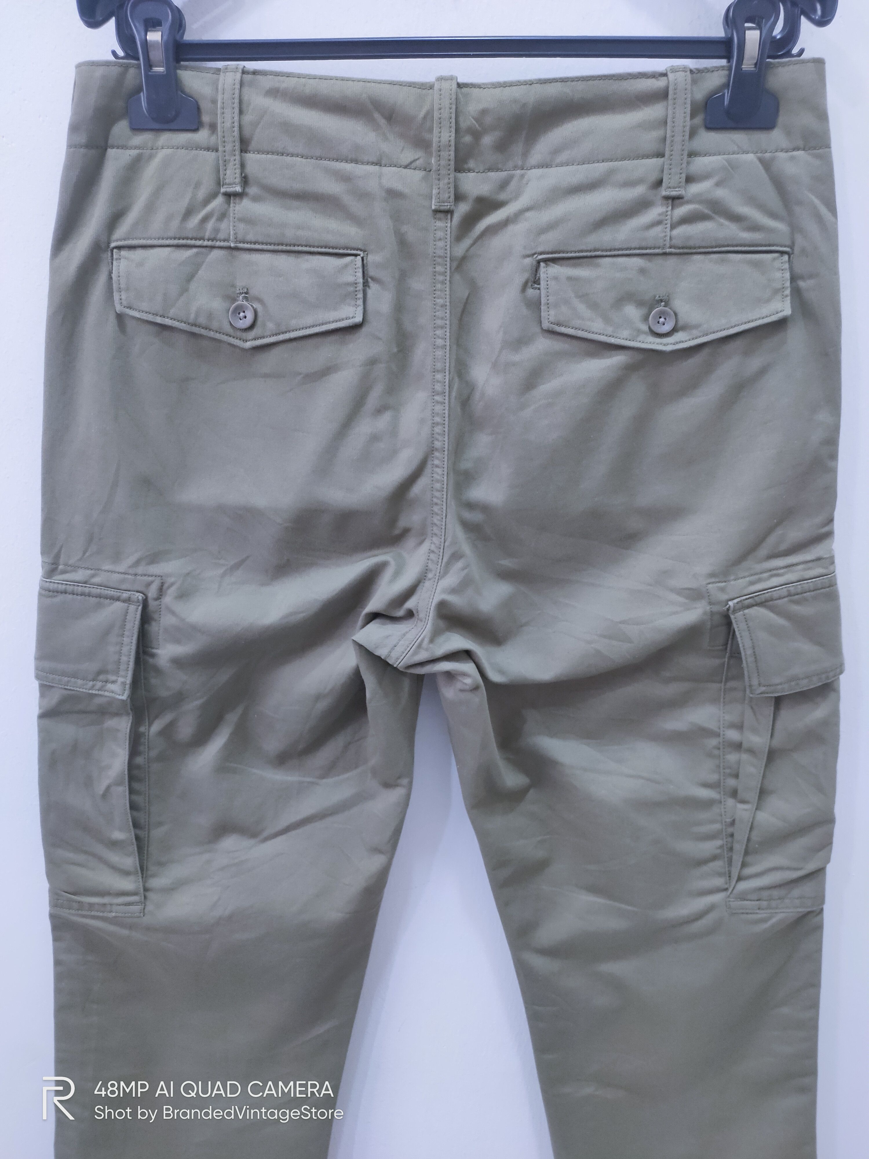 Banana Republic × Japanese Brand × OVER THE STRiPES FW12 BANANA REPUBLIC Rare Multipocket Tactical Cargo Pants Size US 31 - 9 Thumbnail