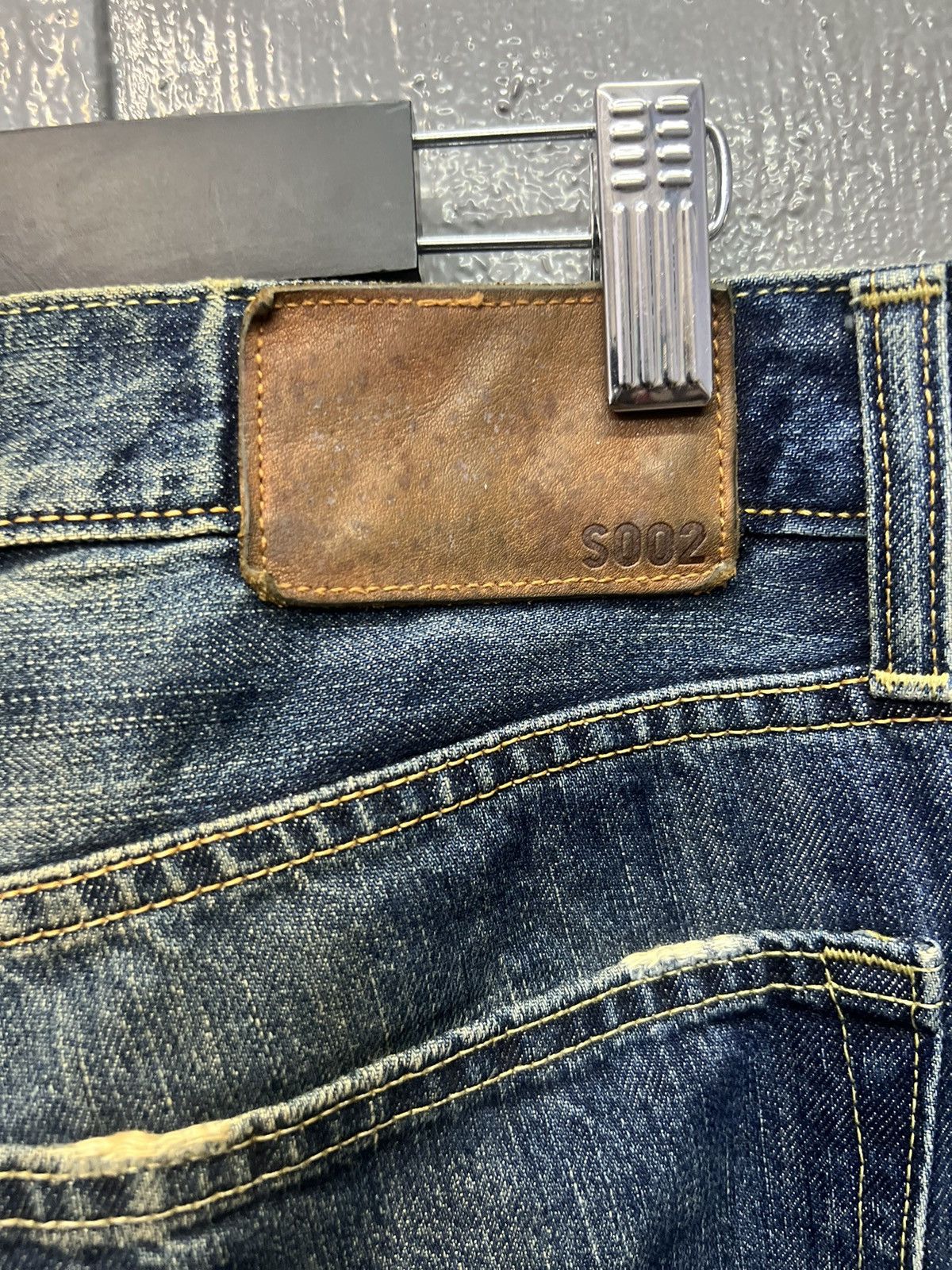 Uniqlo UNIQLO DENIM JEANS SIZE 36 Size US 36 / EU 52 - 5 Thumbnail