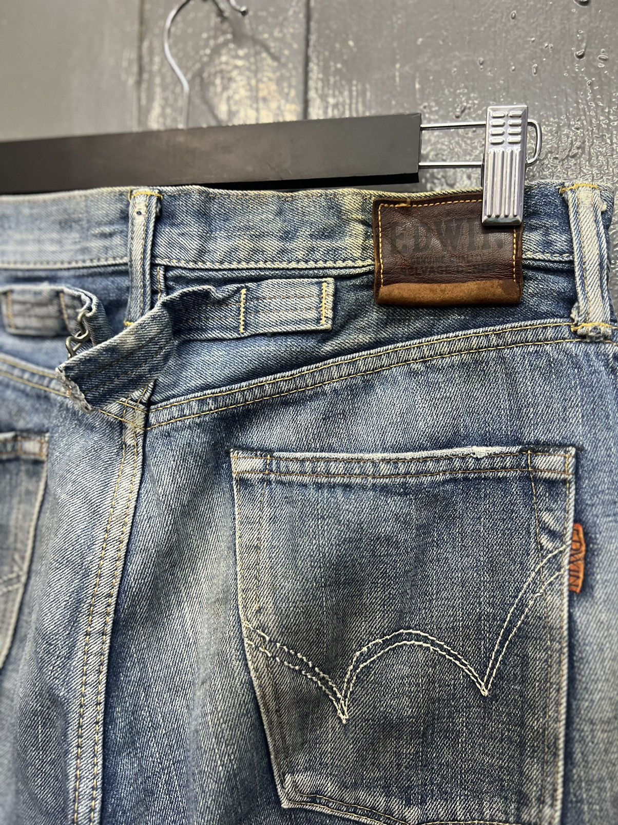 Edwin VINTAGE EDWIN BUCKLEBACK SELVEDGE JEANS SIZE 30 Size US 30 / EU 46 - 6 Thumbnail