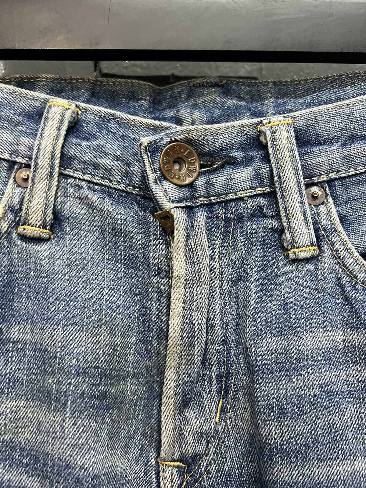 Edwin VINTAGE EDWIN BUCKLEBACK SELVEDGE JEANS SIZE 30 Size US 30 / EU 46 - 4 Thumbnail