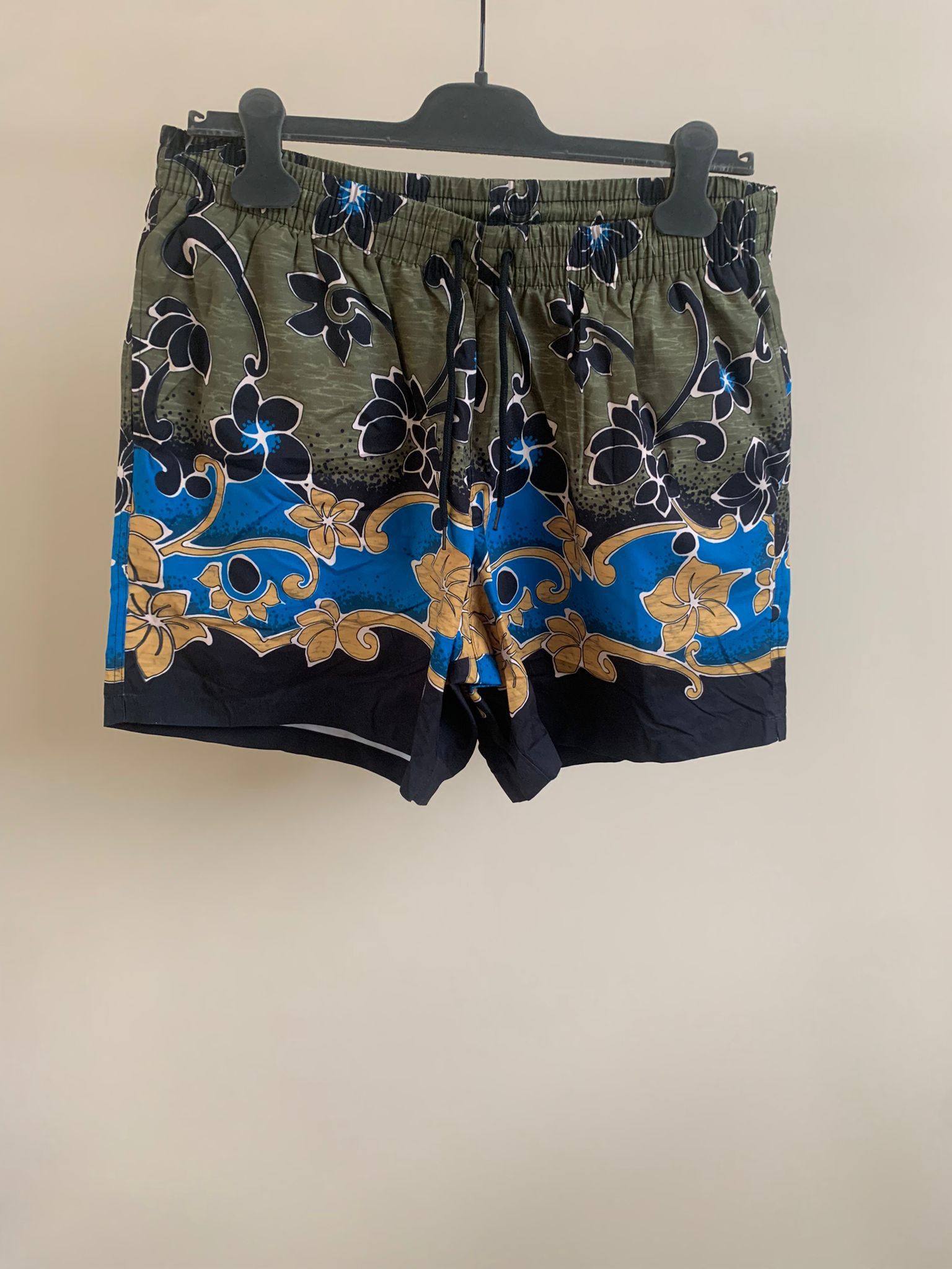 Dries Van Noten Floral Printed Swim Shorts in Multicolor Size US 36 / EU 52 - 1 Thumbnail