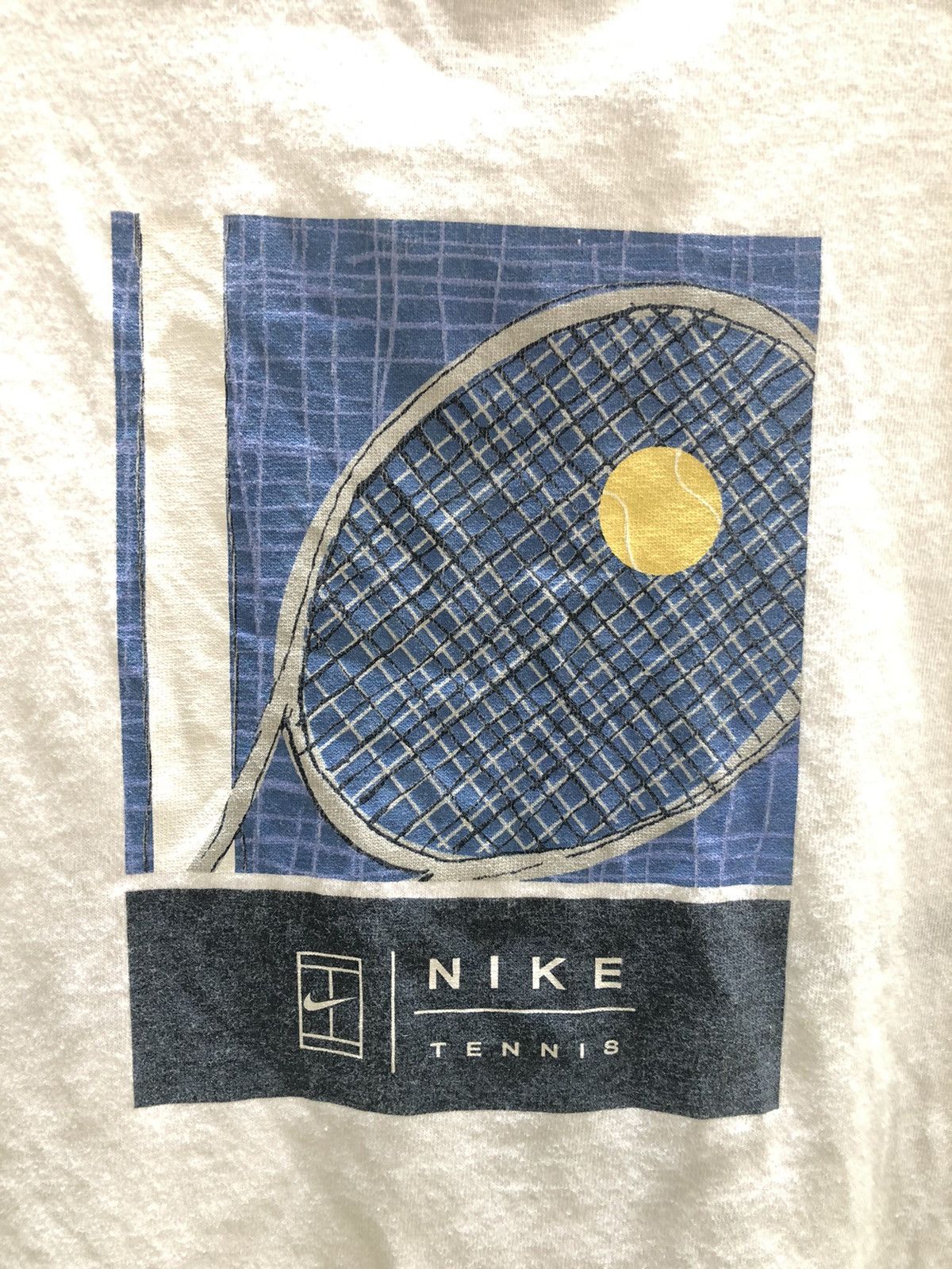 image of Nike Tennis in White, Men's (Size Medium)