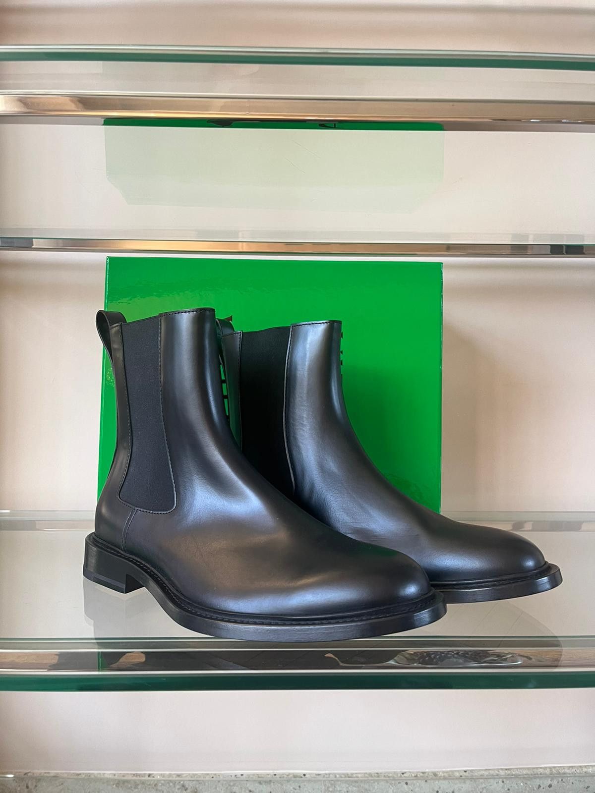 Bottega Veneta Chelsea Boots in Tokyo Brush Calf in Black Size US 11 / EU 44 - 8 Thumbnail