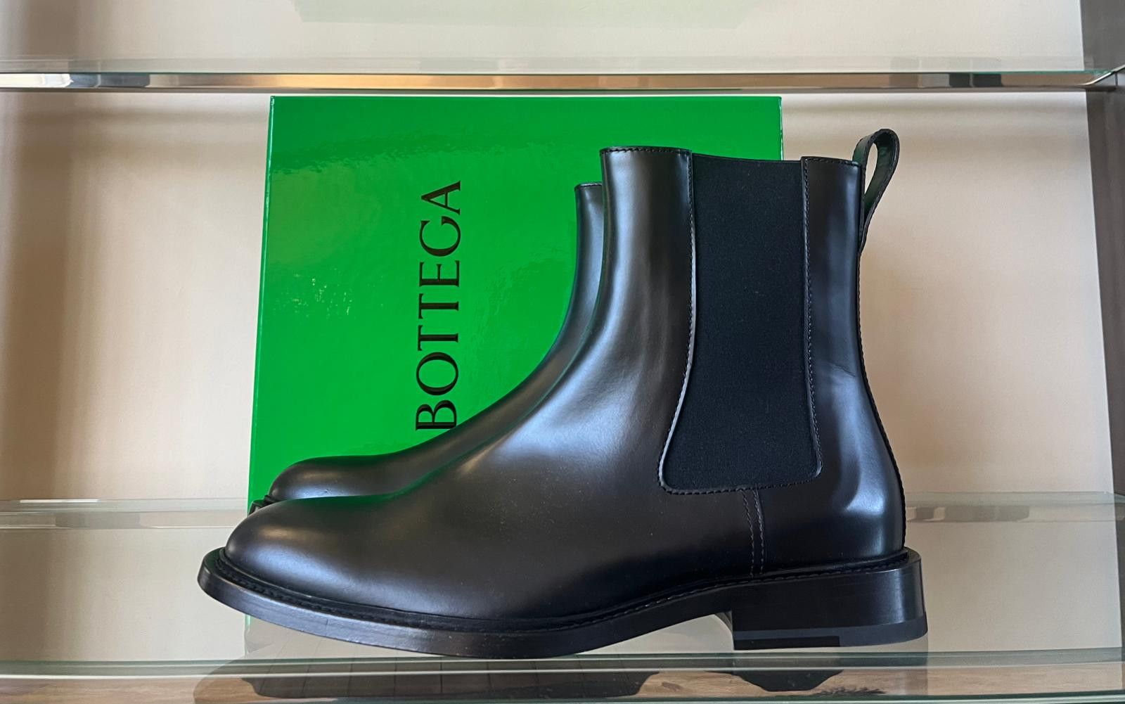 Bottega Veneta Chelsea Boots in Tokyo Brush Calf in Black Size US 11 / EU 44 - 4 Thumbnail