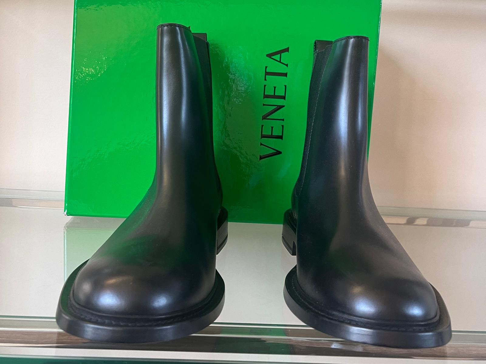 Bottega Veneta Chelsea Boots in Tokyo Brush Calf in Black Size US 11 / EU 44 - 5 Thumbnail