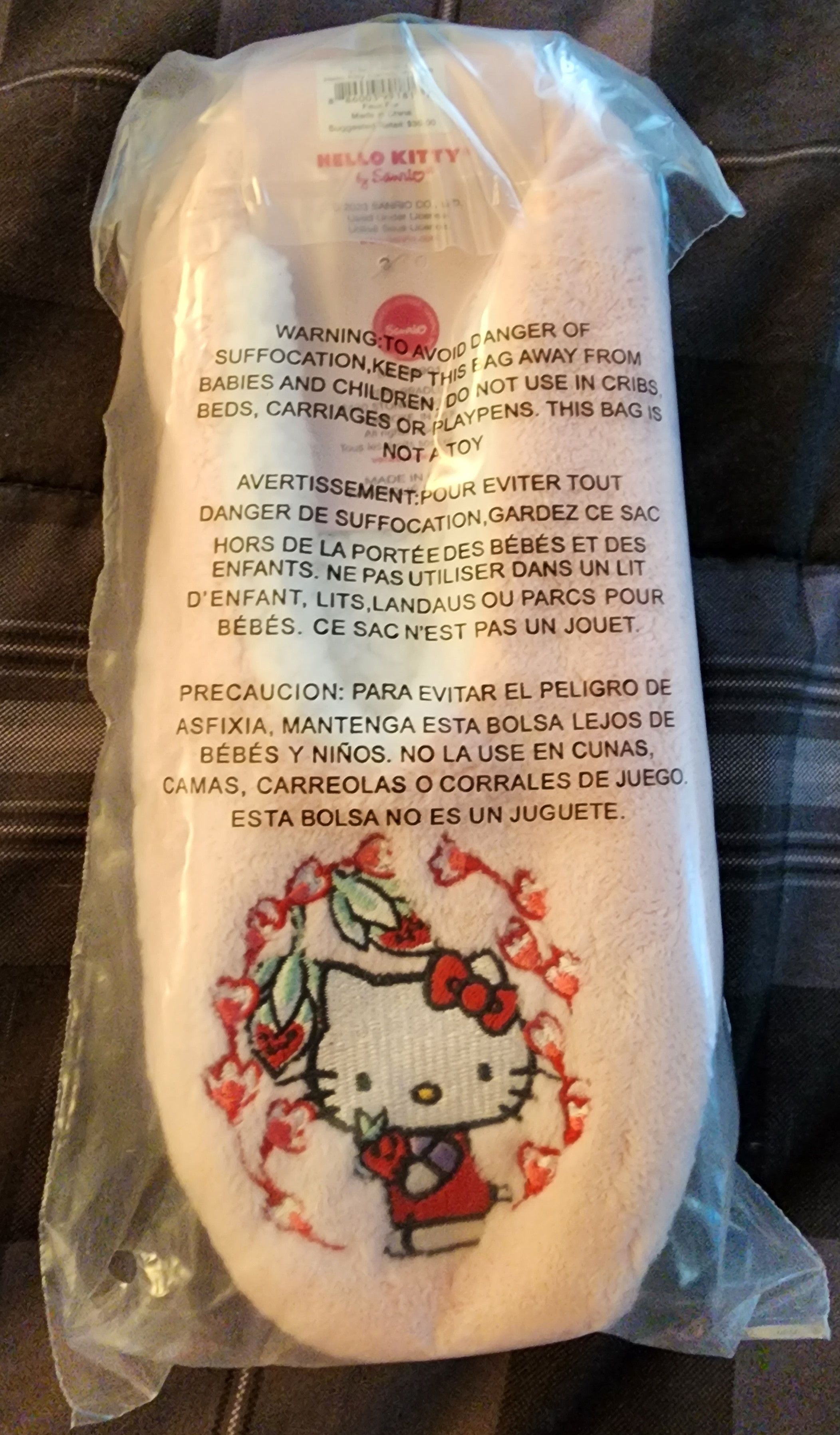 Vera Bradley Vera Bradley Hello Kitty Slippers Limited Edition M 7-8 Size US 7 / IT 37 - 1 Thumbnail