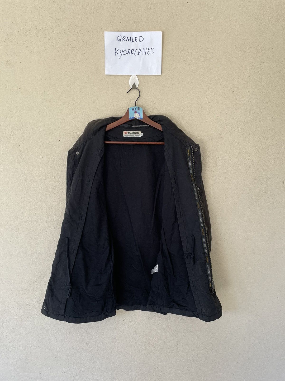 Japanese Brand THE ESSENTIAL AZUL EMBROIDERED TACTICAL JACKET Size US L / EU 52-54 / 3 - 8 Thumbnail
