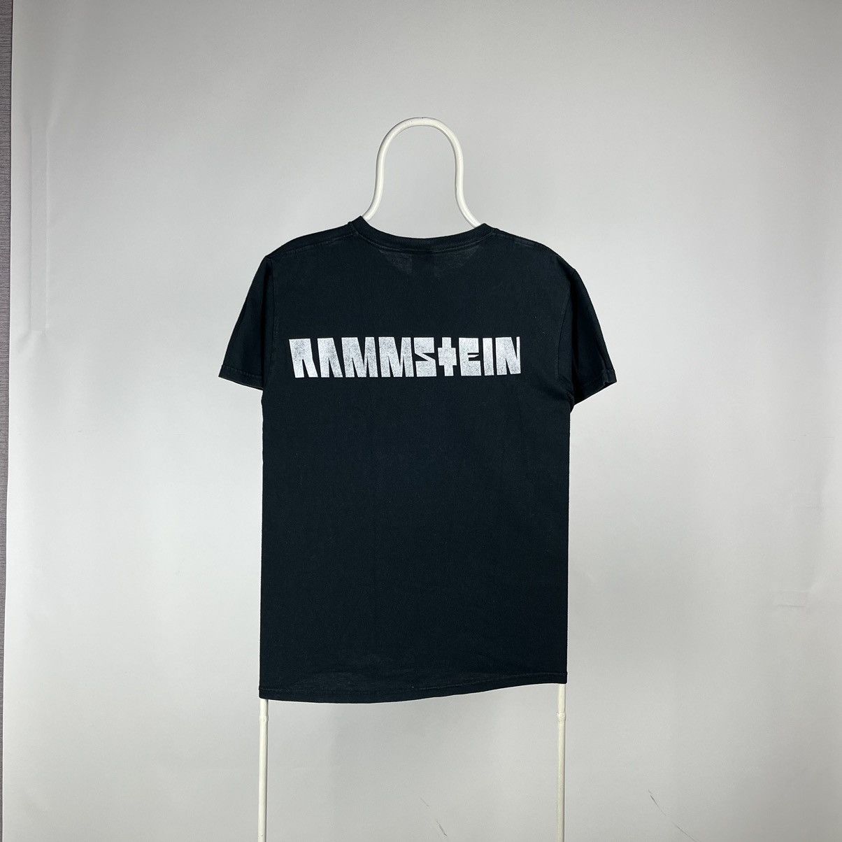 Band Tees Rammstein T-shirt fire logo size Medium y2k Size US M / EU 48-50 / 2 - 2 Thumbnail