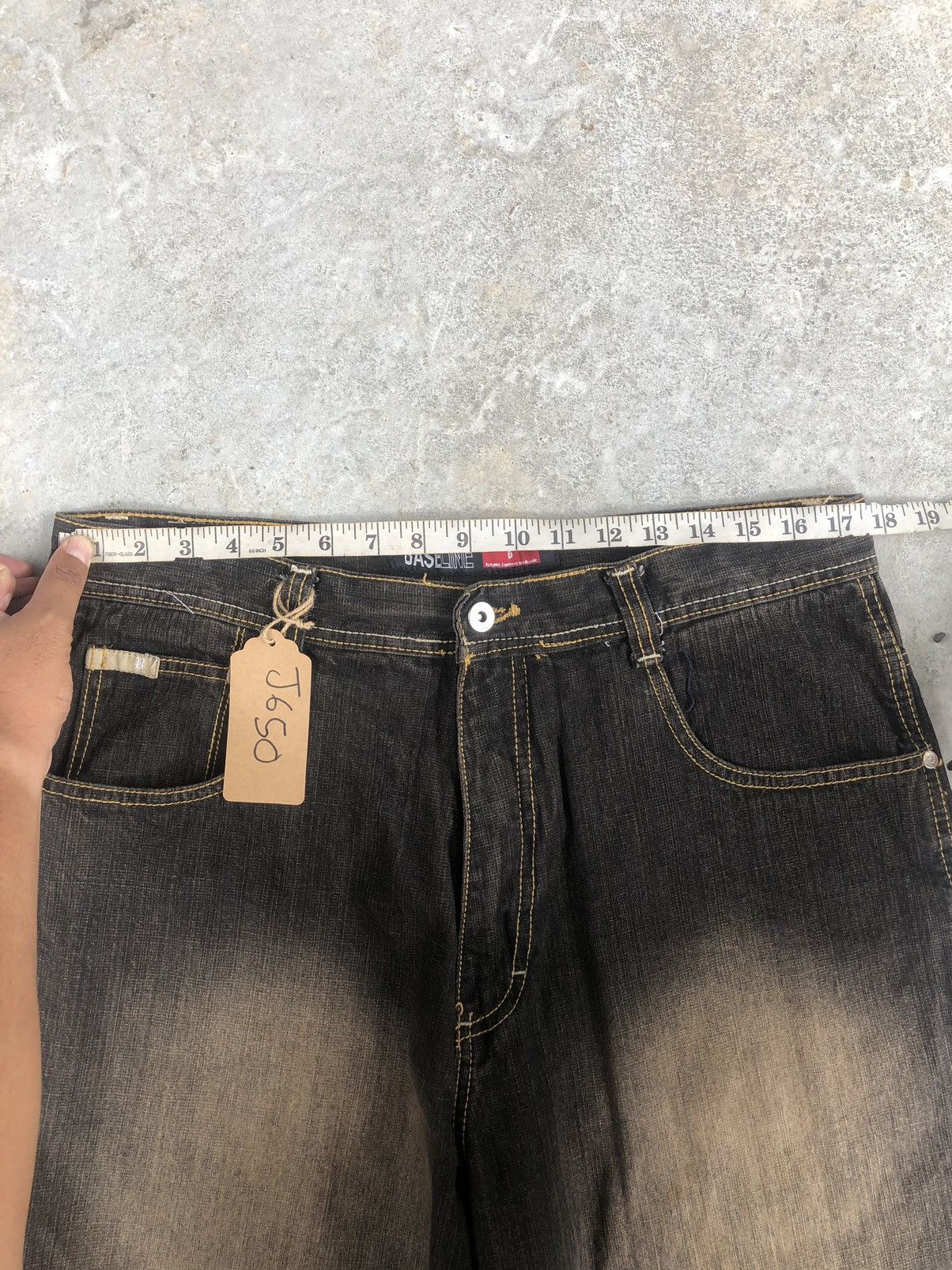 Japanese Brand Japanese Baseline Mudwash Baggy Jeans Hip Hop Distressed Size US 35 - 16 Thumbnail