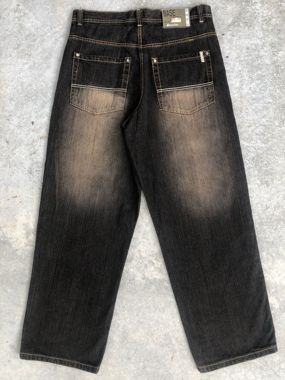 Japanese Brand Japanese Baseline Mudwash Baggy Jeans Hip Hop Distressed Size US 35 - 2 Thumbnail