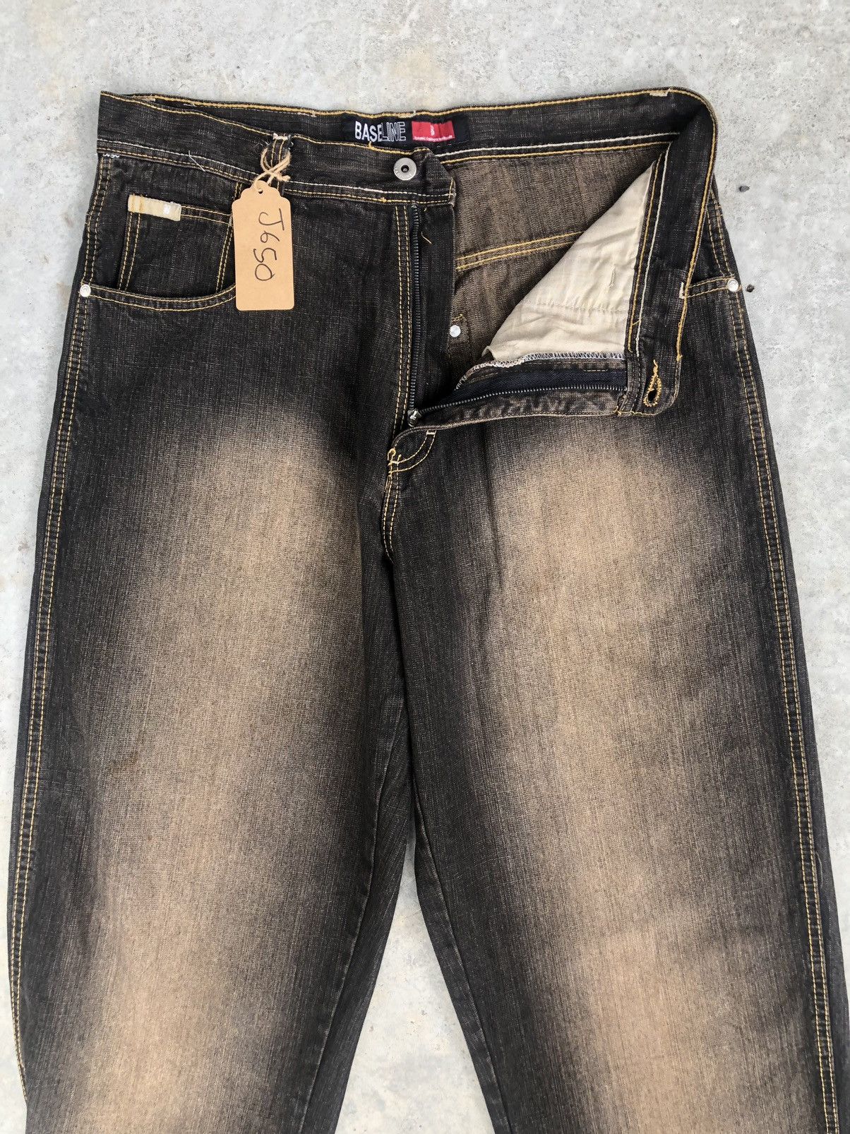 Japanese Brand Japanese Baseline Mudwash Baggy Jeans Hip Hop Distressed Size US 35 - 3 Thumbnail