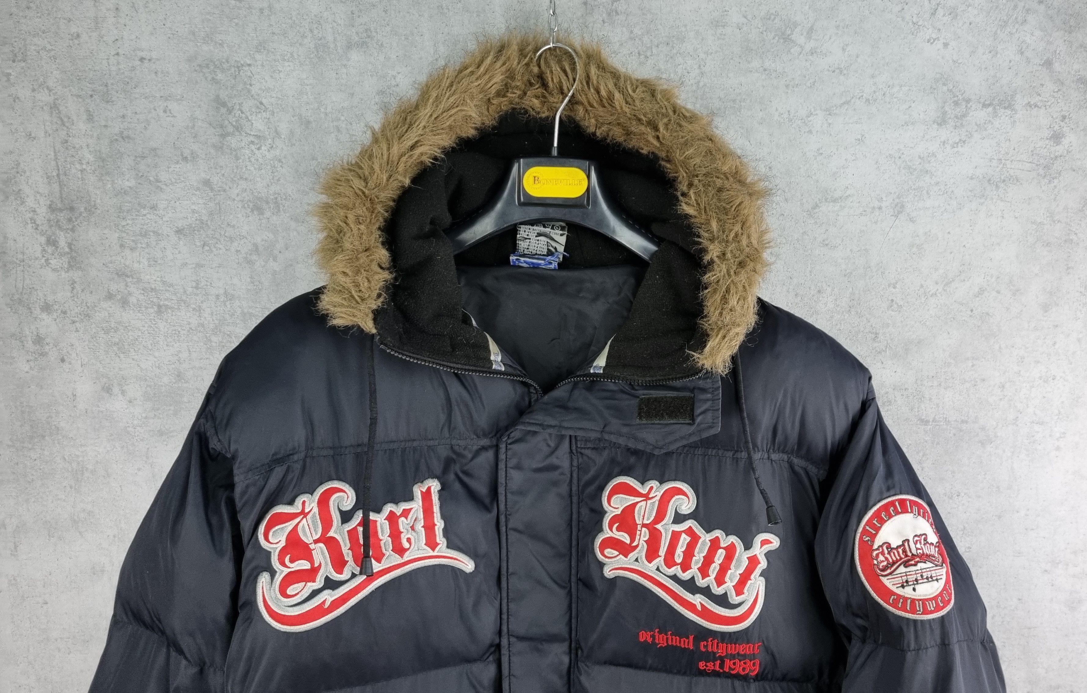 Karl Kani 90s Karl Kani Spell out big Logo Puffer Bomber Jacket Size US XL / EU 56 / 4 - 10 Thumbnail