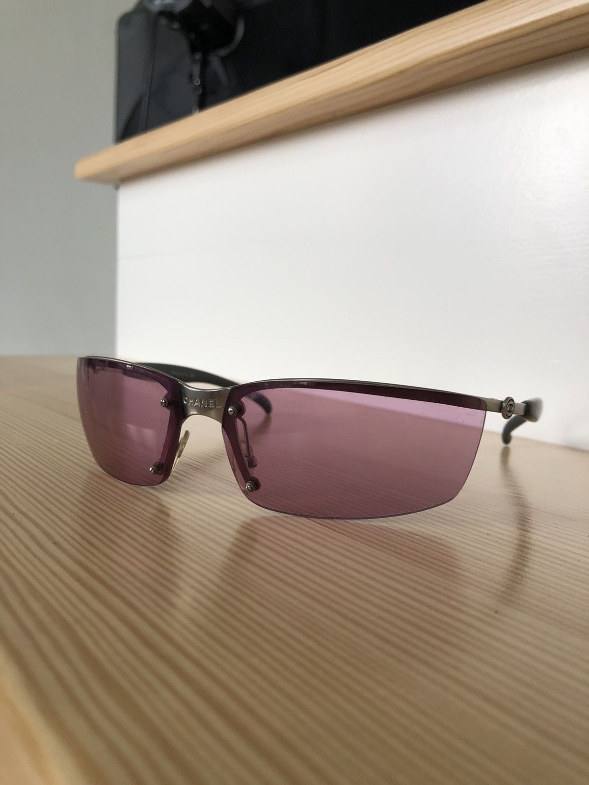 Chanel Chanel Rimless Sunglasses Pink Lenses CC Logo Made Italy Size ONE SIZE - 1 Thumbnail