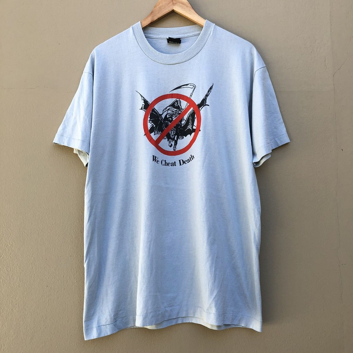 Vintage Vintage We cheat death 90s tee Size US XL / EU 56 / 4 - 1 Thumbnail