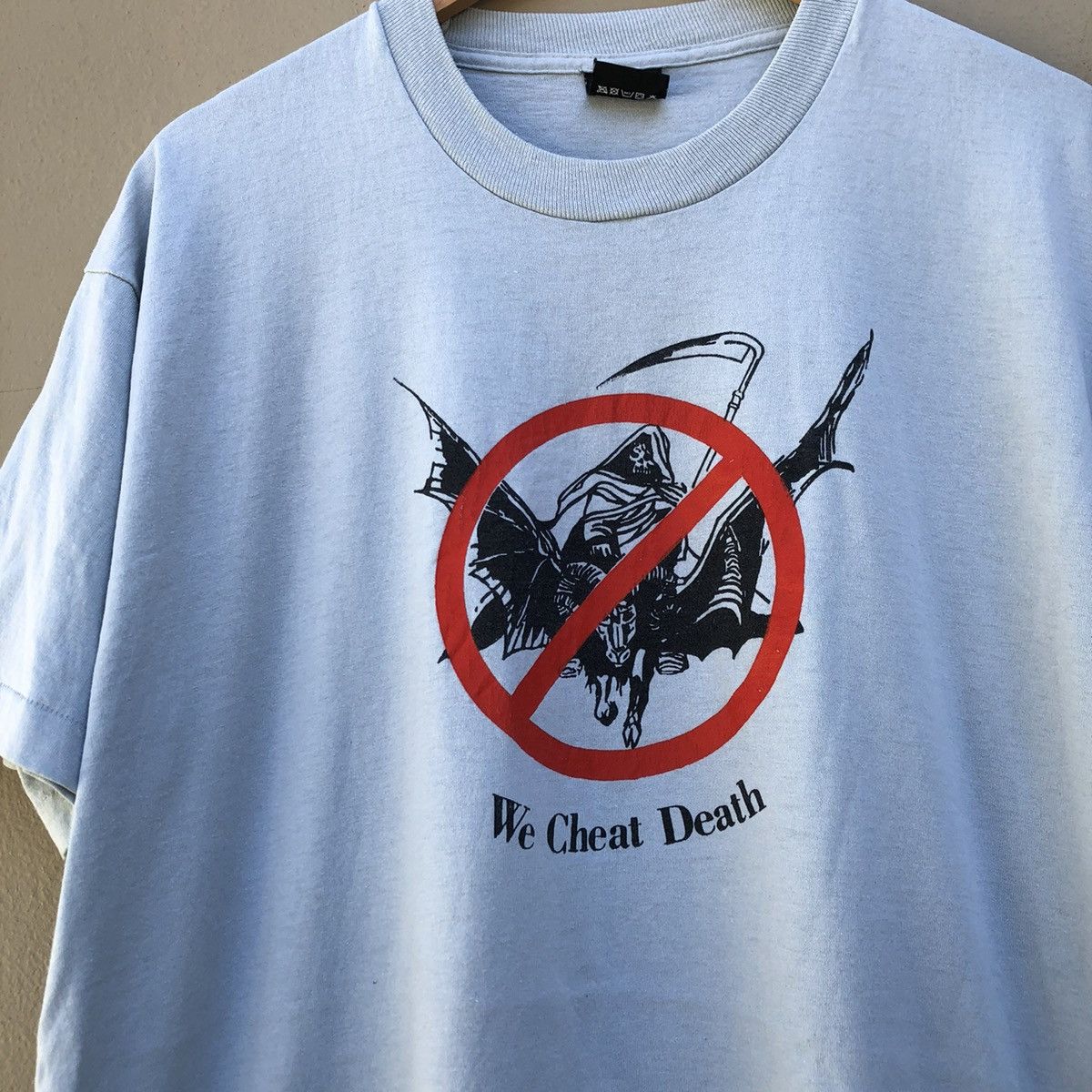 Vintage Vintage We cheat death 90s tee Size US XL / EU 56 / 4 - 2 Thumbnail