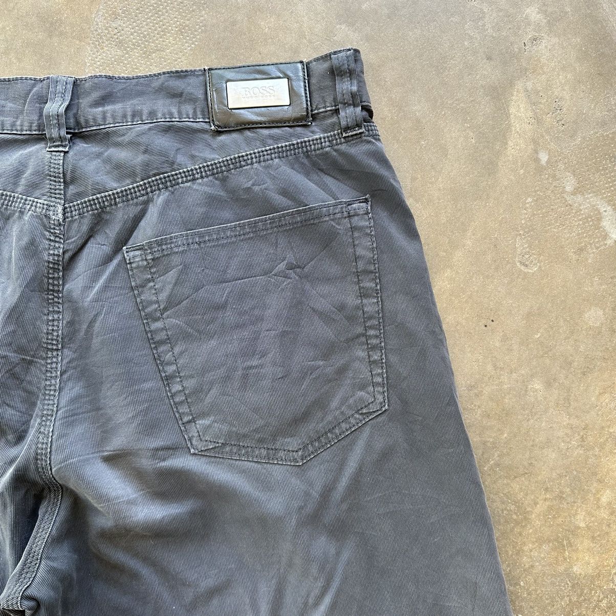 Japanese Brand Vintage Boss Casual Black Faded Trousers Pants Size US 35 - 8 Thumbnail