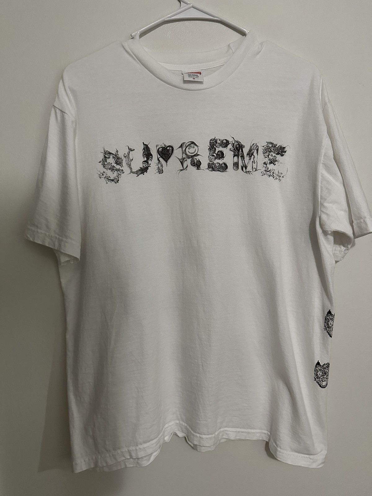 SUPREME MORPH TEE