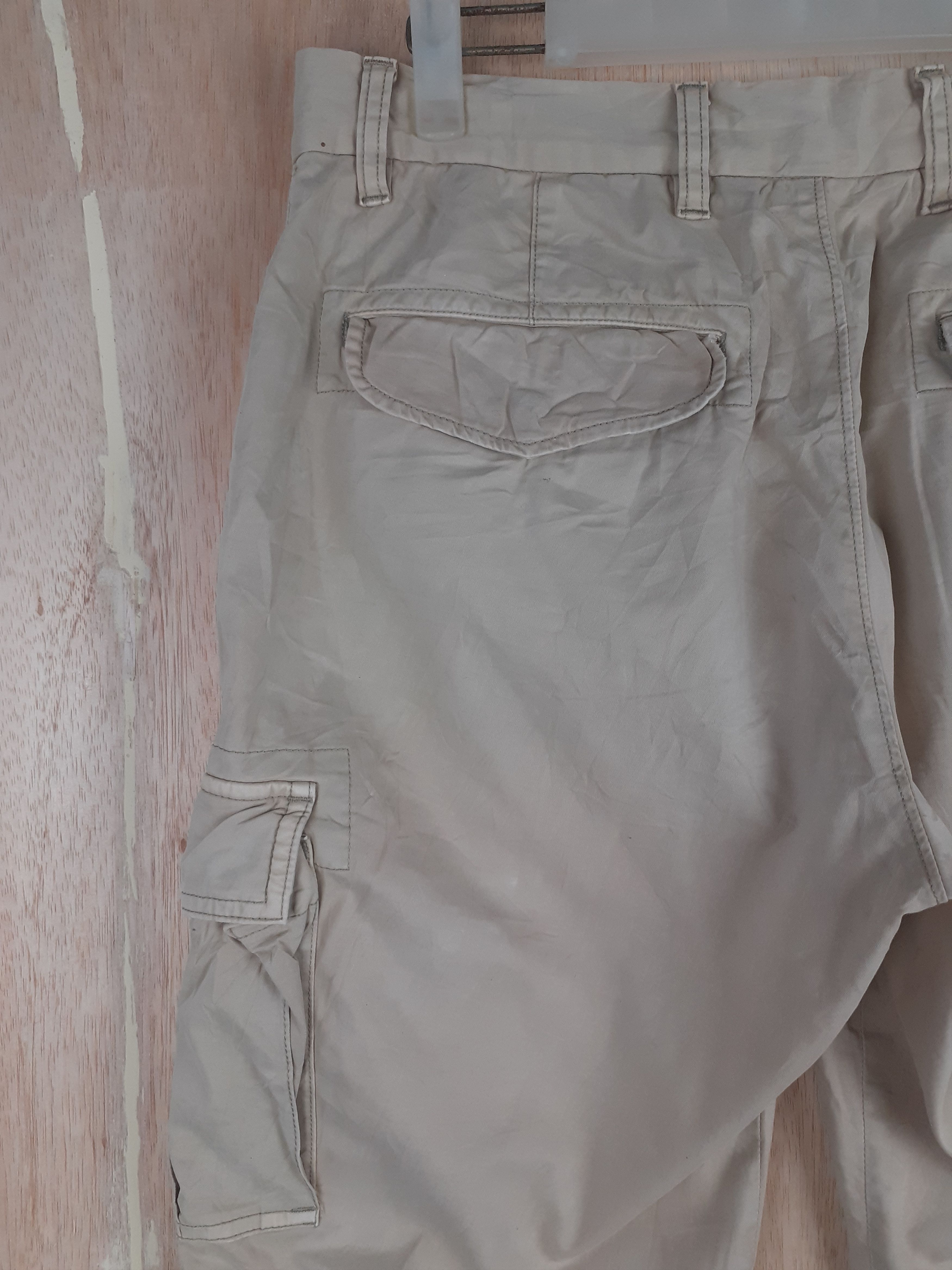 Japanese Brand × Uniqlo Uniqlo light brown multipocket tactical cargo pant #S245 Size US 31 - 13 Thumbnail