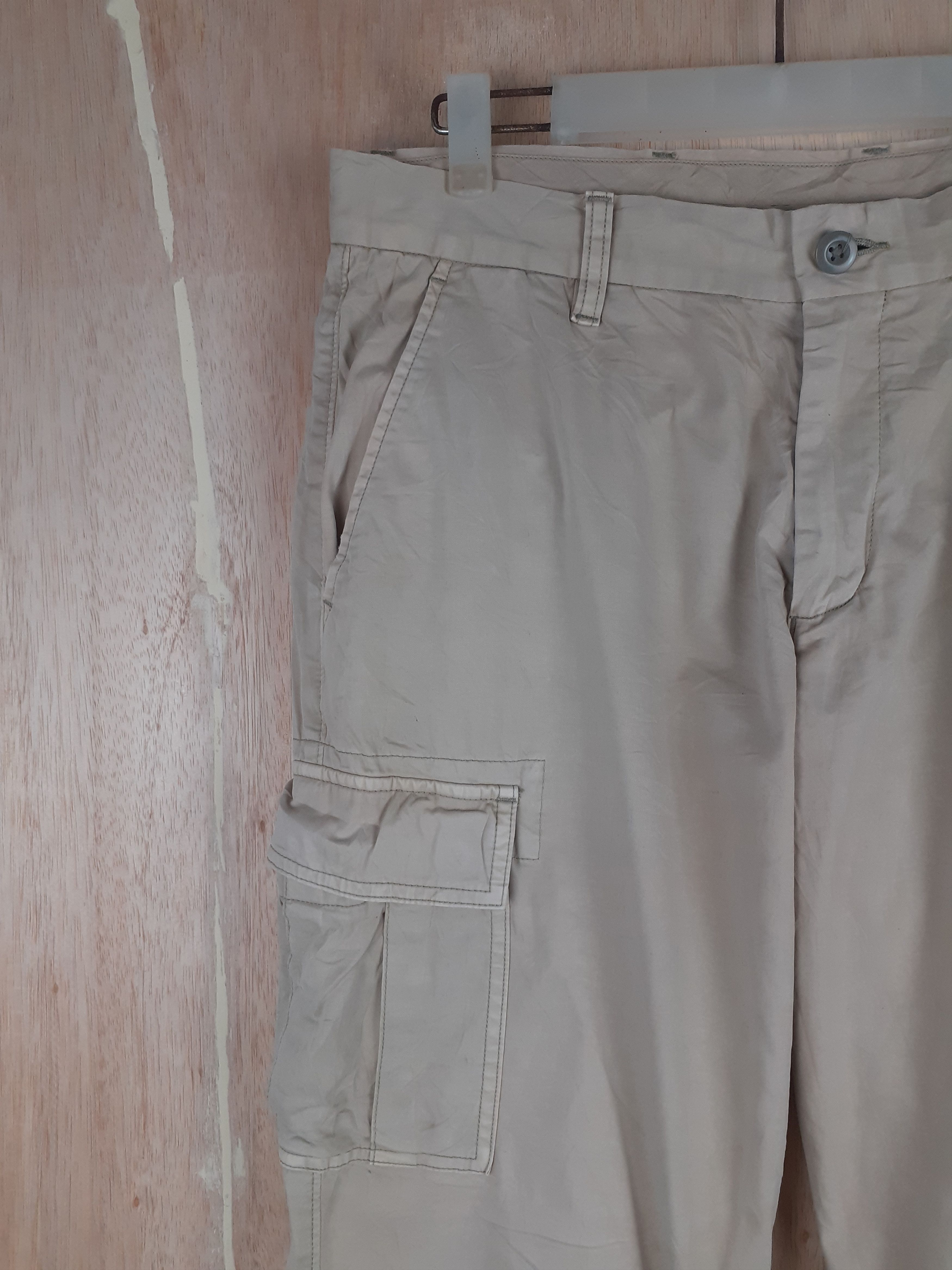 Japanese Brand × Uniqlo Uniqlo light brown multipocket tactical cargo pant #S245 Size US 31 - 4 Thumbnail