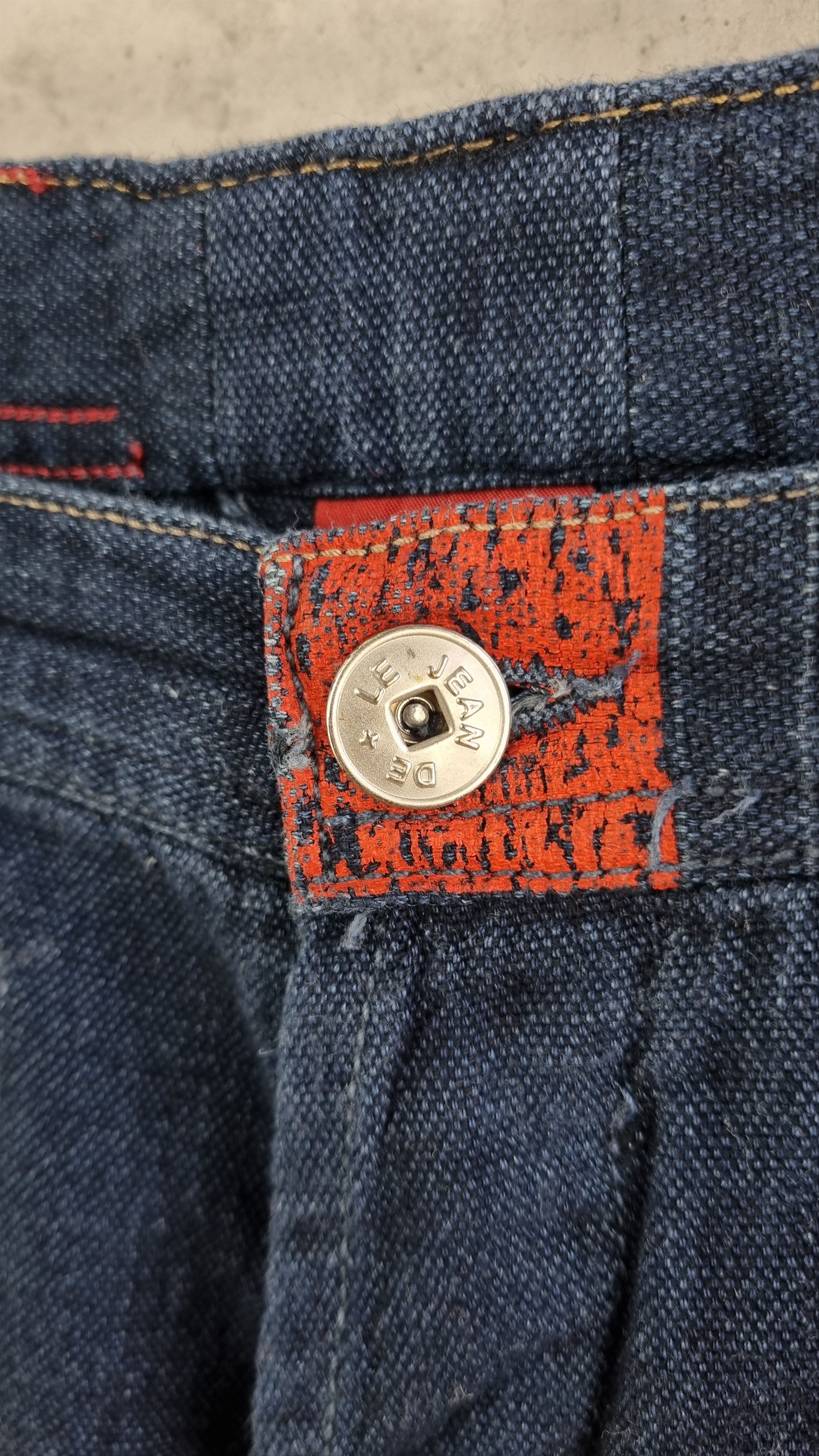 Marithe + Francois Girbaud Very light fabrics like linen denim navy color pant Size US 33 - 7 Thumbnail