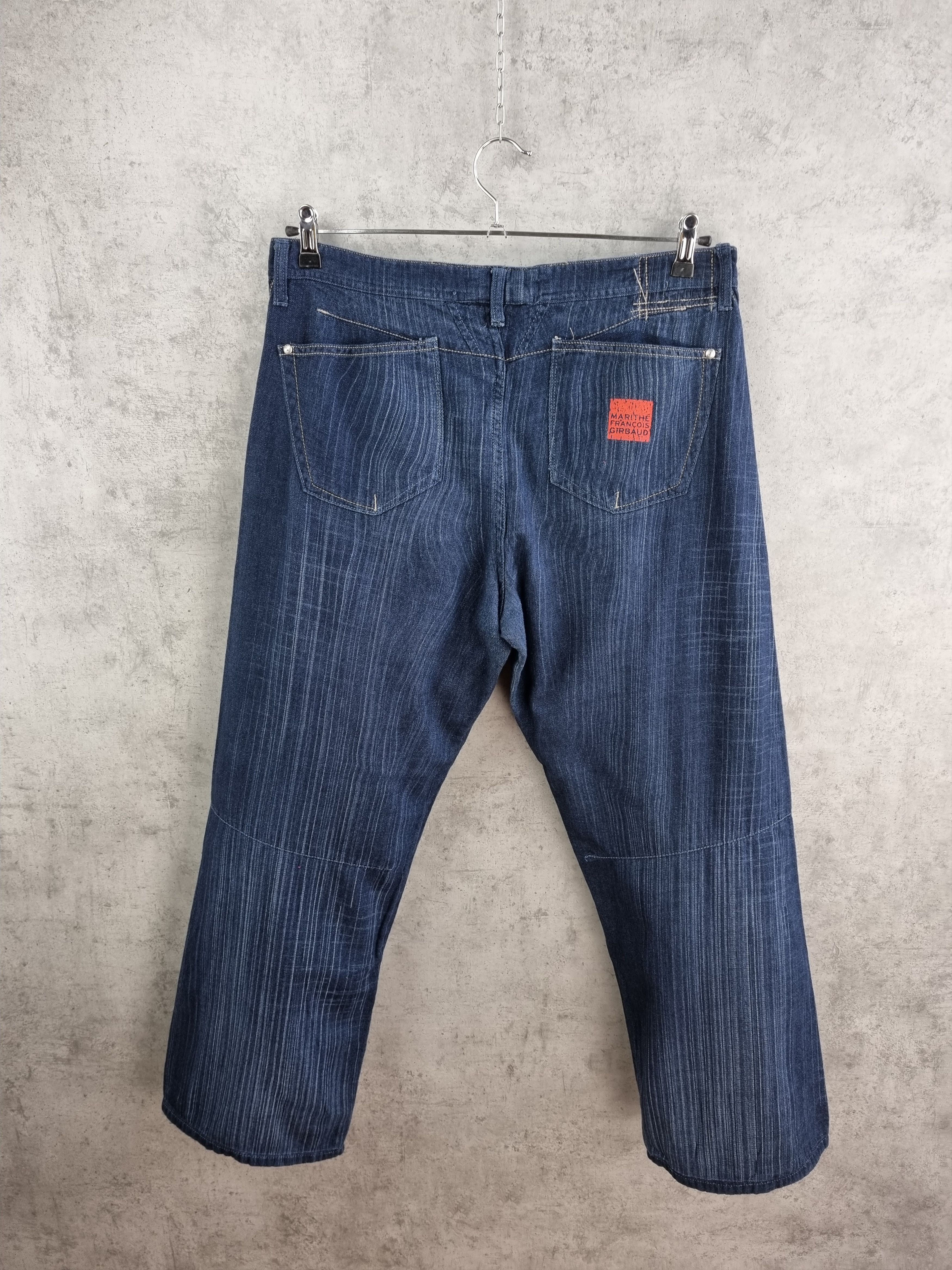 Very light fabrics like linen denim navy color pant