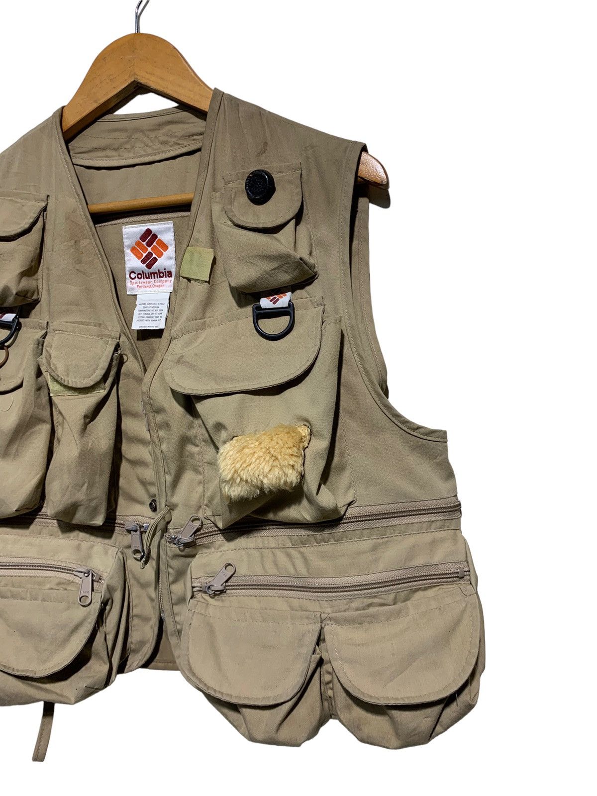 Columbia 🔥COLUMBIA WILD MAN CAMPING MULTIPOCKETS VEST Size US L / EU 52-54 / 3 - 4 Thumbnail