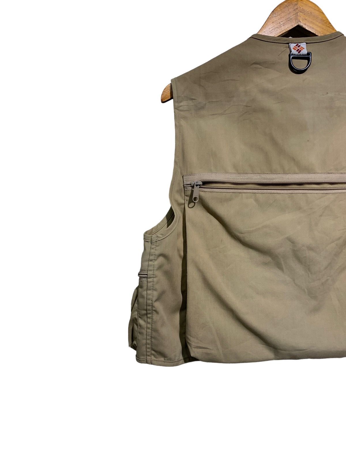 Columbia 🔥COLUMBIA WILD MAN CAMPING MULTIPOCKETS VEST Size US L / EU 52-54 / 3 - 7 Thumbnail