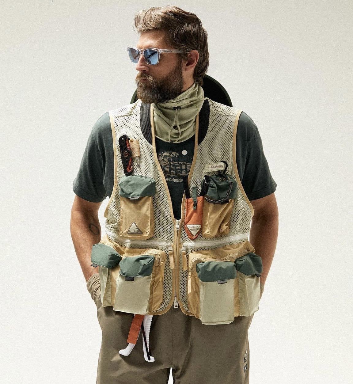 Columbia 🔥COLUMBIA WILD MAN CAMPING MULTIPOCKETS VEST Size US L / EU 52-54 / 3 - 1 Thumbnail