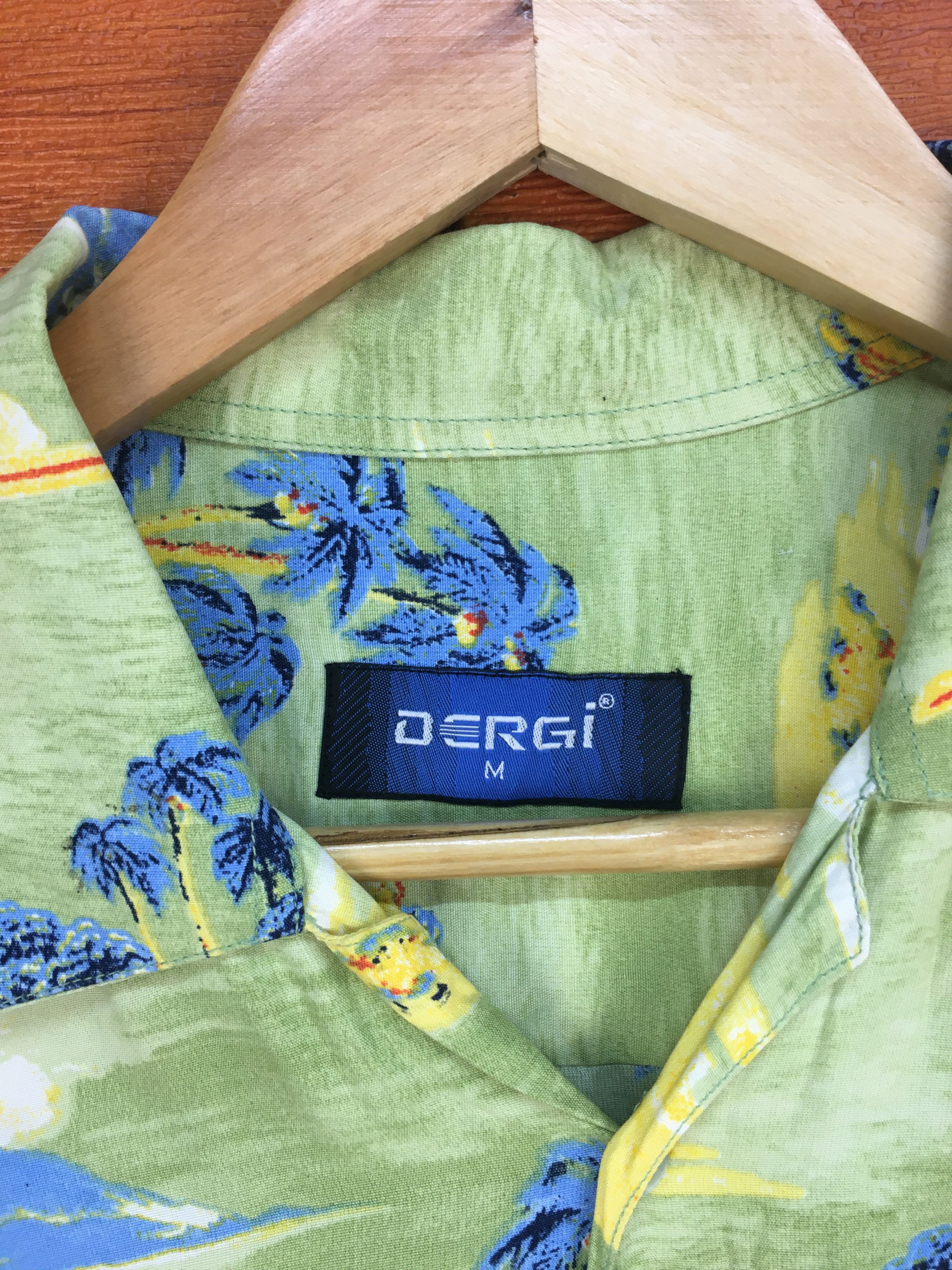 Japanese Brand Japanese Hawaiian DERGI Rayon Crepe Camp Collar Shirt Size US M / EU 48-50 / 2 - 7 Thumbnail