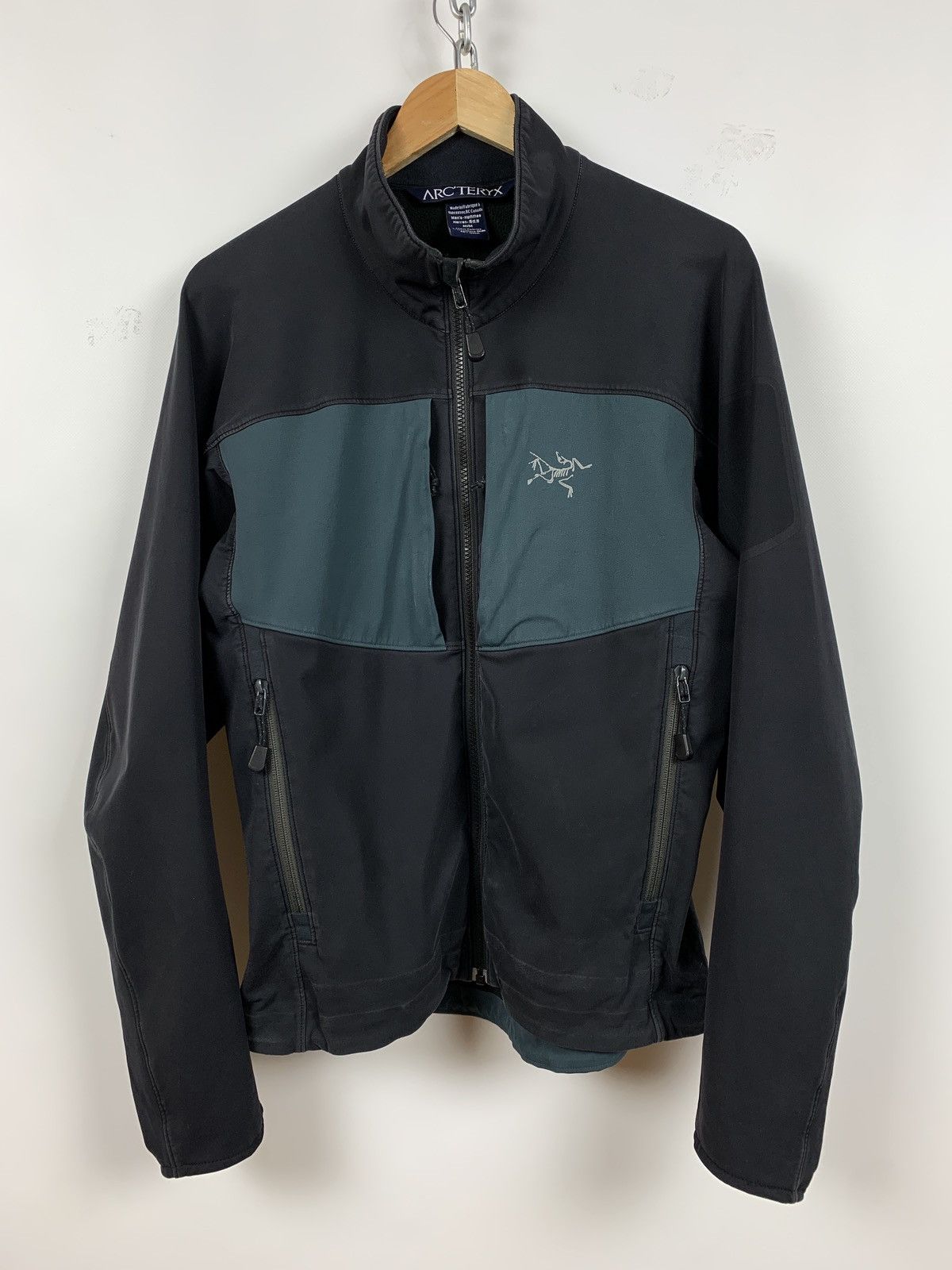 Arc'Teryx Vintage Arcteryx Gamma MX Faded Black Jacket | Grailed