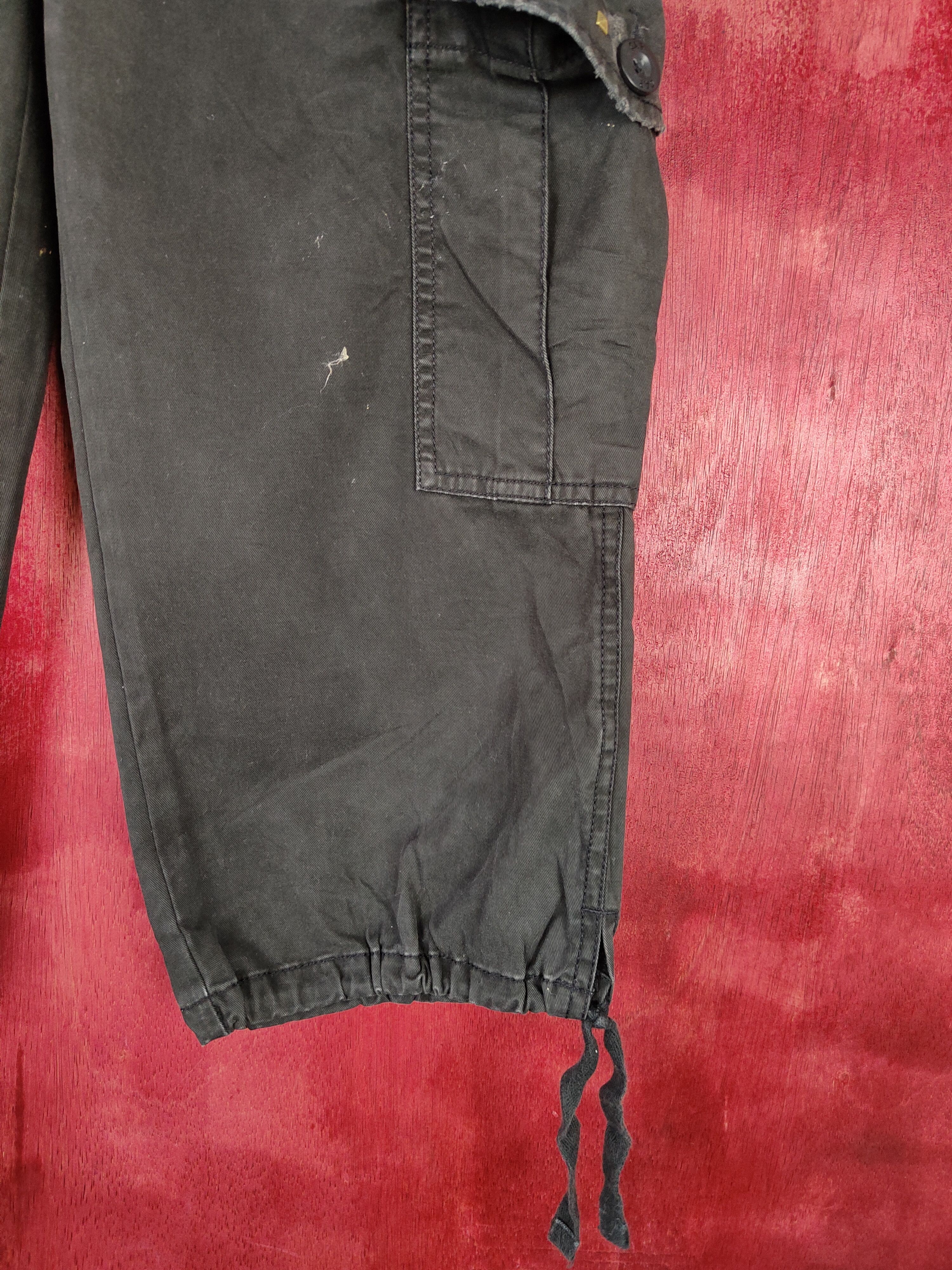 Gap Gap Black Multi Pocket Tactical cropped Cargo Pants #4901 Size 27" / US 4 / IT 40 - 8 Thumbnail