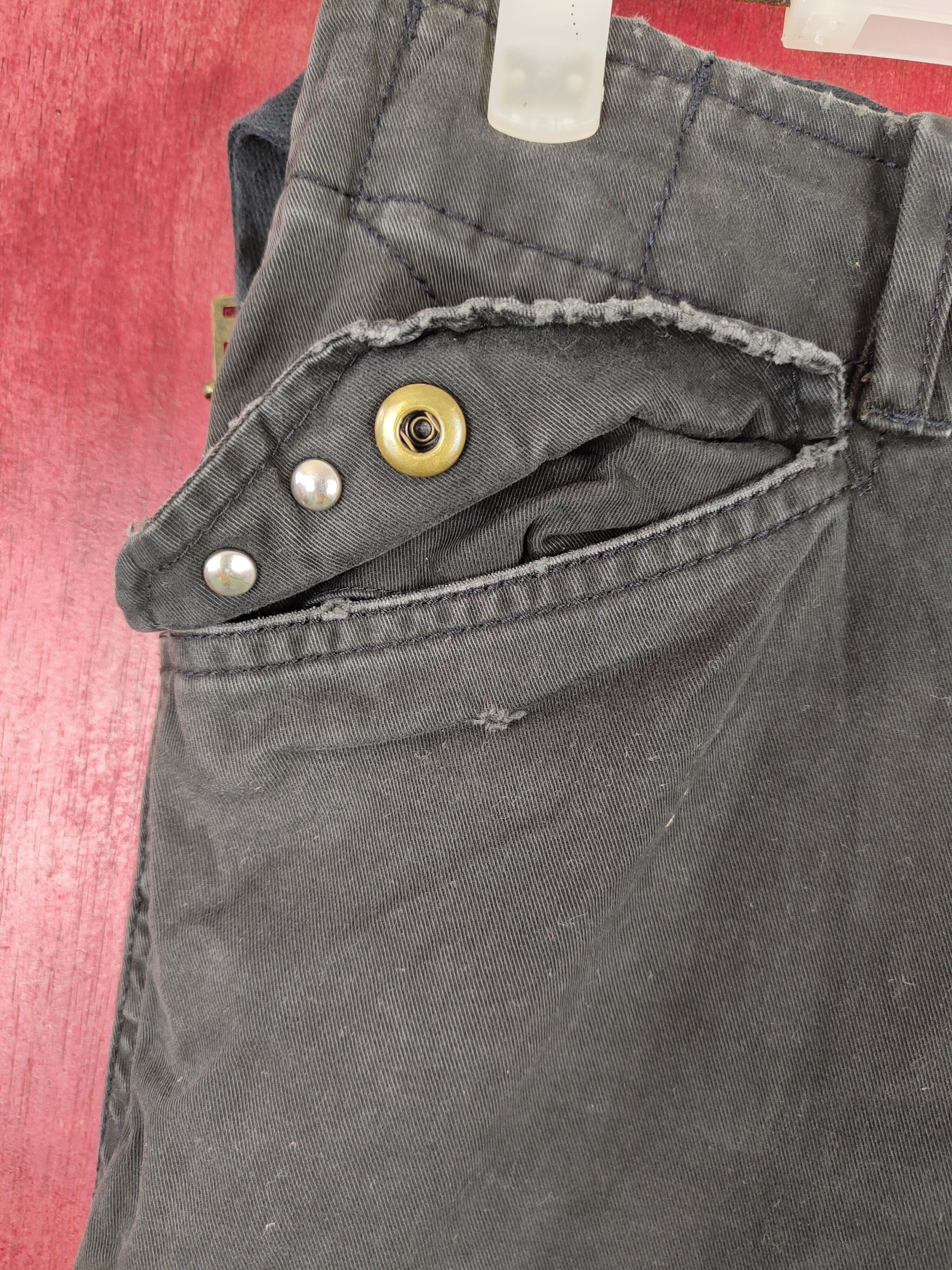Gap Gap Black Multi Pocket Tactical cropped Cargo Pants #4901 Size 27" / US 4 / IT 40 - 4 Thumbnail