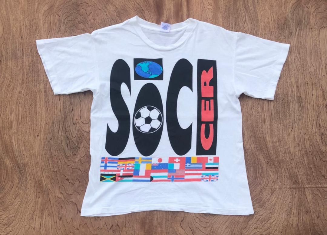 Vintage vintage tee SOCCER B5 Size US L / EU 52-54 / 3 - 1 Thumbnail