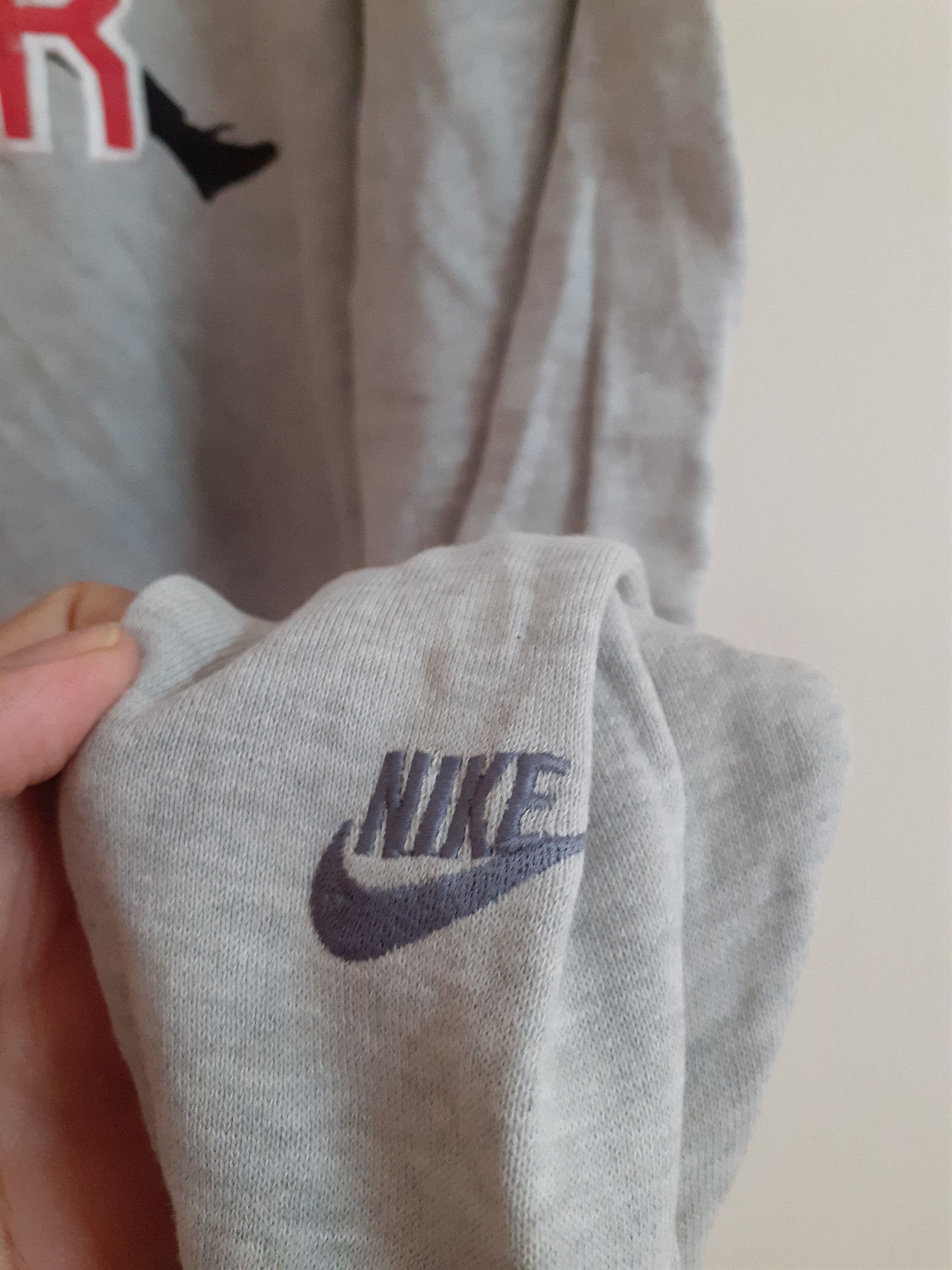 Jordan Brand Vintage Nike Air Jordan Crewneck Sweatshirt Size US L / EU 52-54 / 3 - 4 Thumbnail