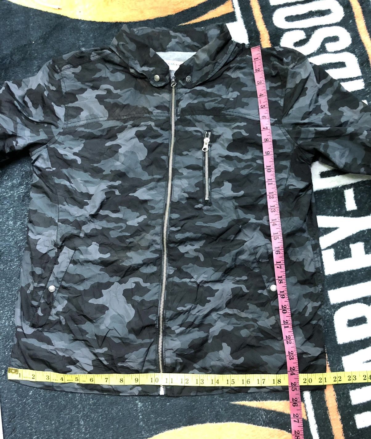 Japanese Brand × Vintage MADISON WALKER ZIPPER CAMO WINDBREAKER JACKET Size US M / EU 48-50 / 2 - 10 Thumbnail