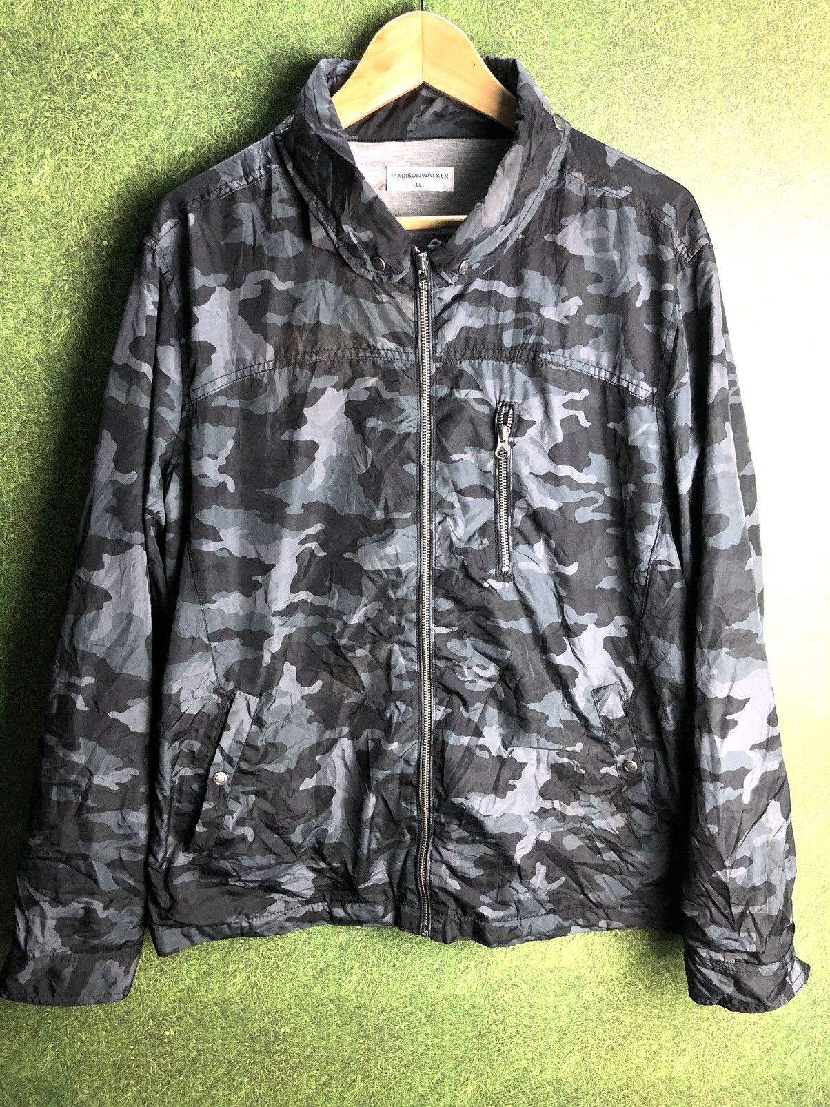 Japanese Brand × Vintage MADISON WALKER ZIPPER CAMO WINDBREAKER JACKET Size US M / EU 48-50 / 2 - 1 Thumbnail