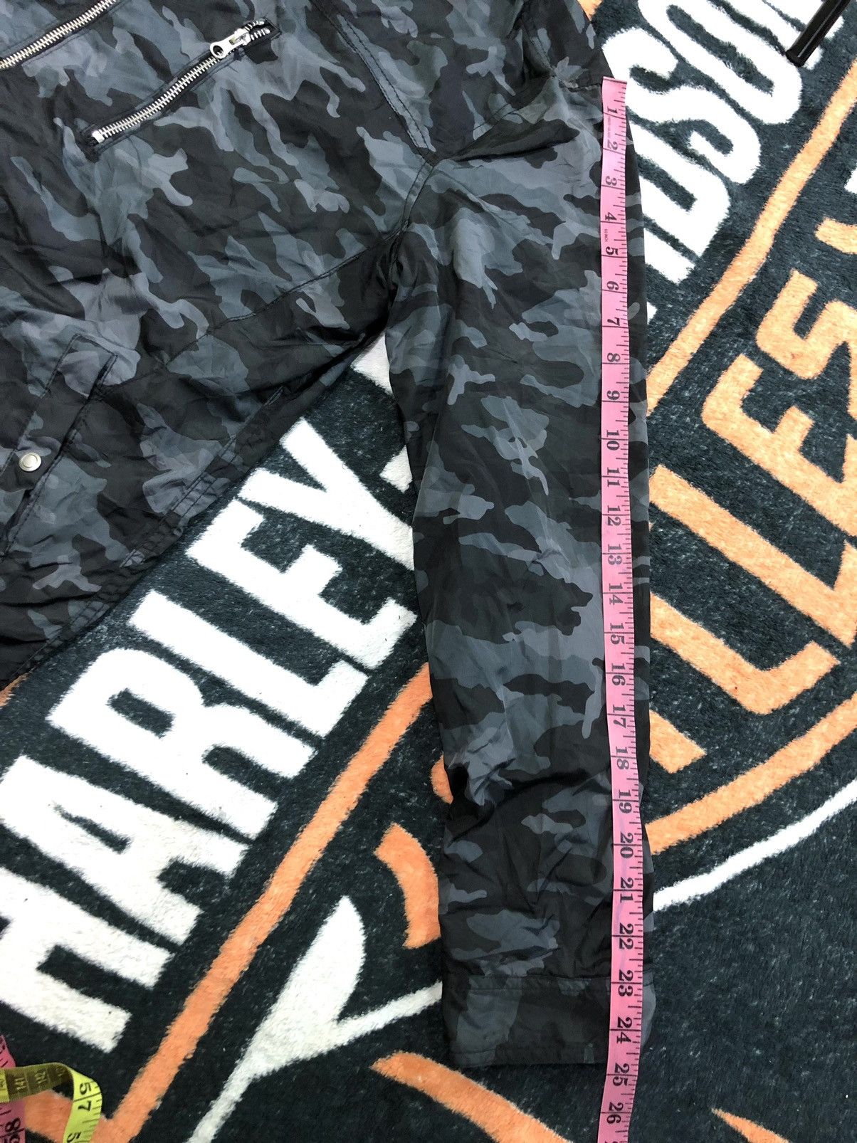 Japanese Brand × Vintage MADISON WALKER ZIPPER CAMO WINDBREAKER JACKET Size US M / EU 48-50 / 2 - 11 Thumbnail
