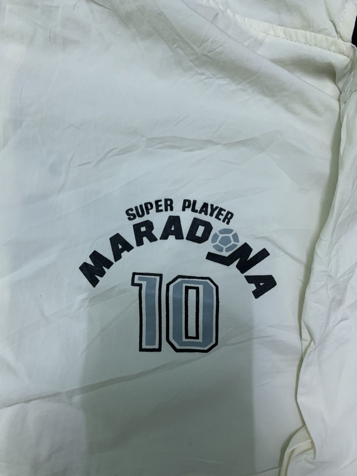 Other Nice Diego Maradona Signed Super Soccer Player Windbraker Size US L / EU 52-54 / 3 - 3 Thumbnail
