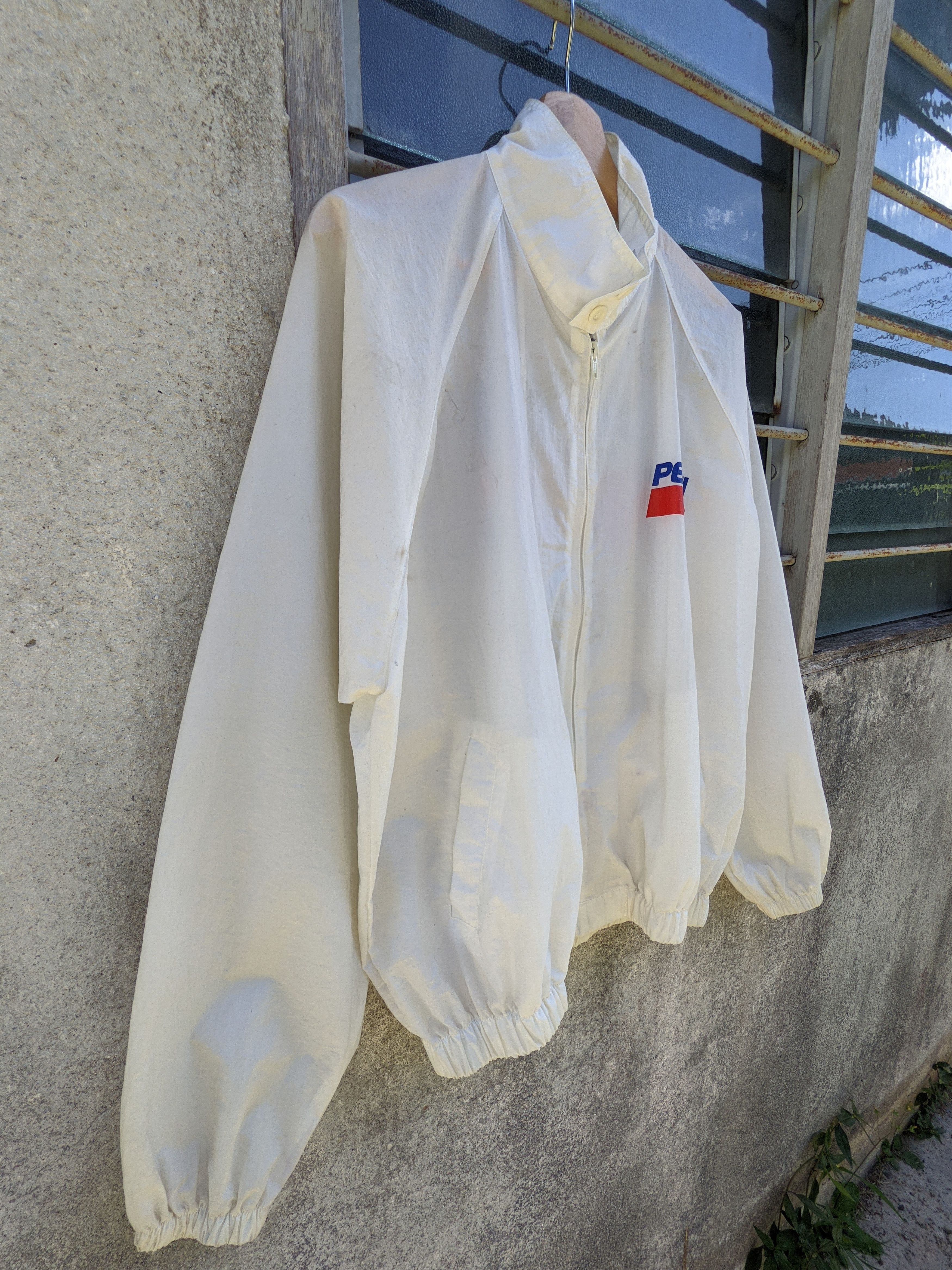 Pepsi × Vintage ⚡️Steals⚡️ Vintage PEPSI Spellout Light Jacket Size US L / EU 52-54 / 3 - 4 Thumbnail