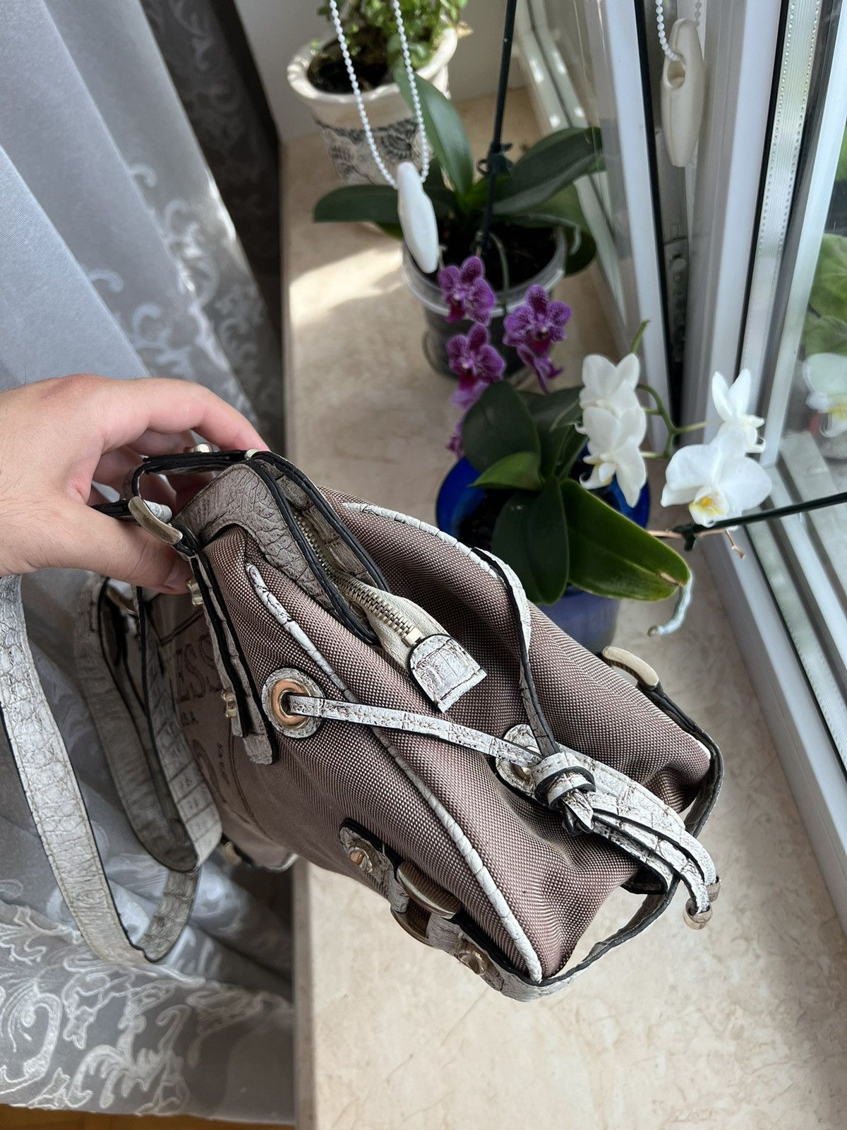 Guess × Vintage Y2K GUESS Vintage Bag Size ONE SIZE - 9 Thumbnail