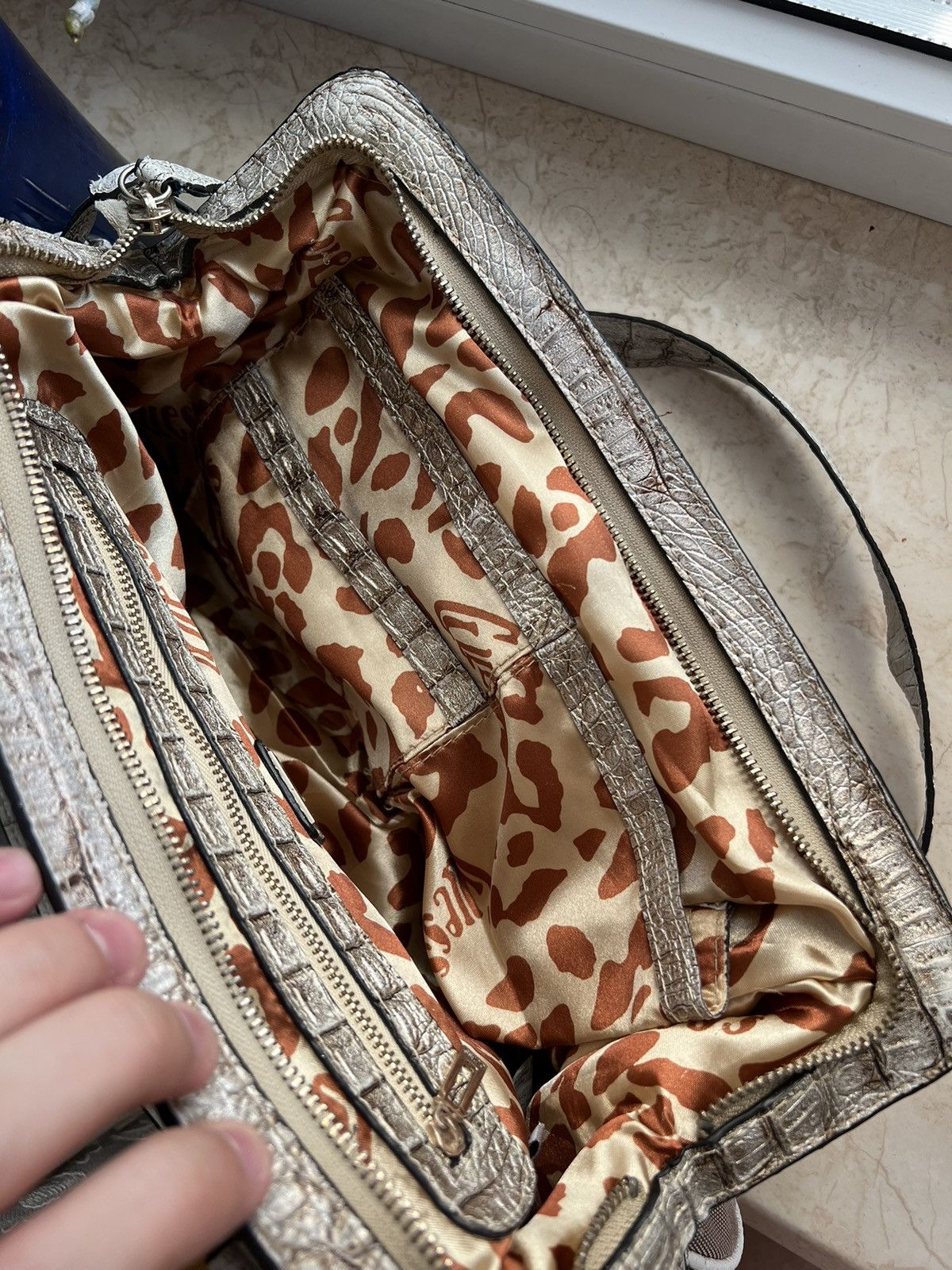 Guess × Vintage Y2K GUESS Vintage Bag Size ONE SIZE - 17 Thumbnail
