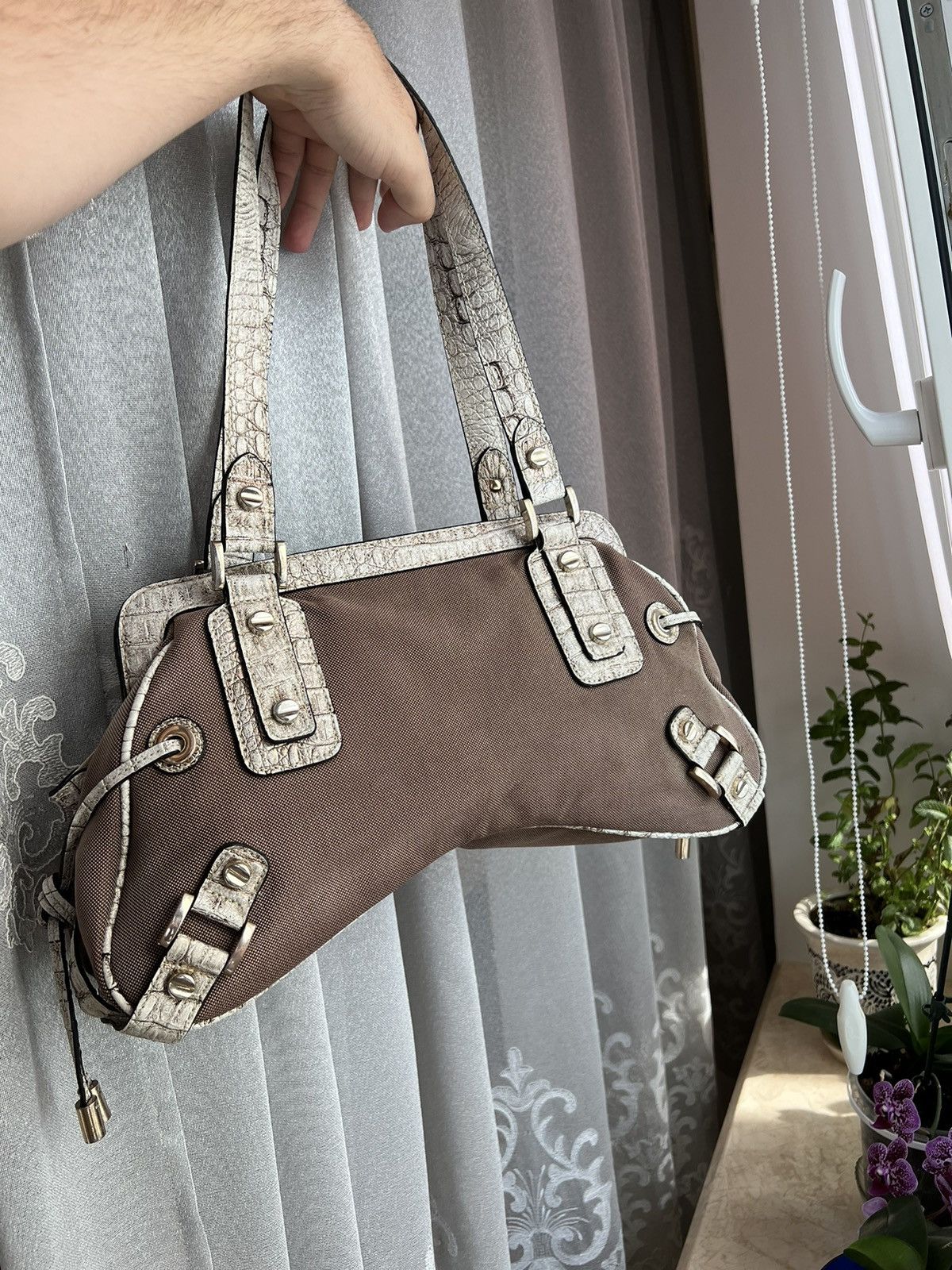 Guess × Vintage Y2K GUESS Vintage Bag Size ONE SIZE - 3 Thumbnail