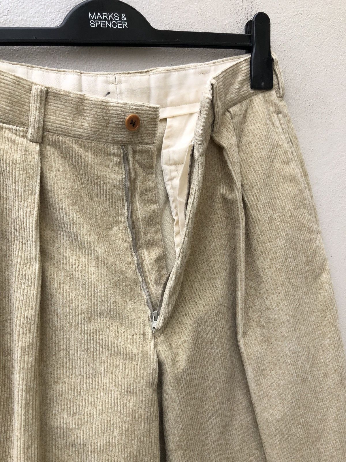 Paul Smith Paul Smith London Made in Japan Baggy Corduroy Trouser Size US 30 / EU 46 - 4 Thumbnail