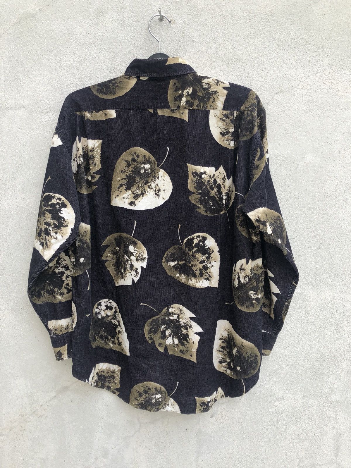 Paul Smith Paul Smith London Made in Japan Printed Leaf Corduroy Shirt Size US L / EU 52-54 / 3 - 10 Thumbnail