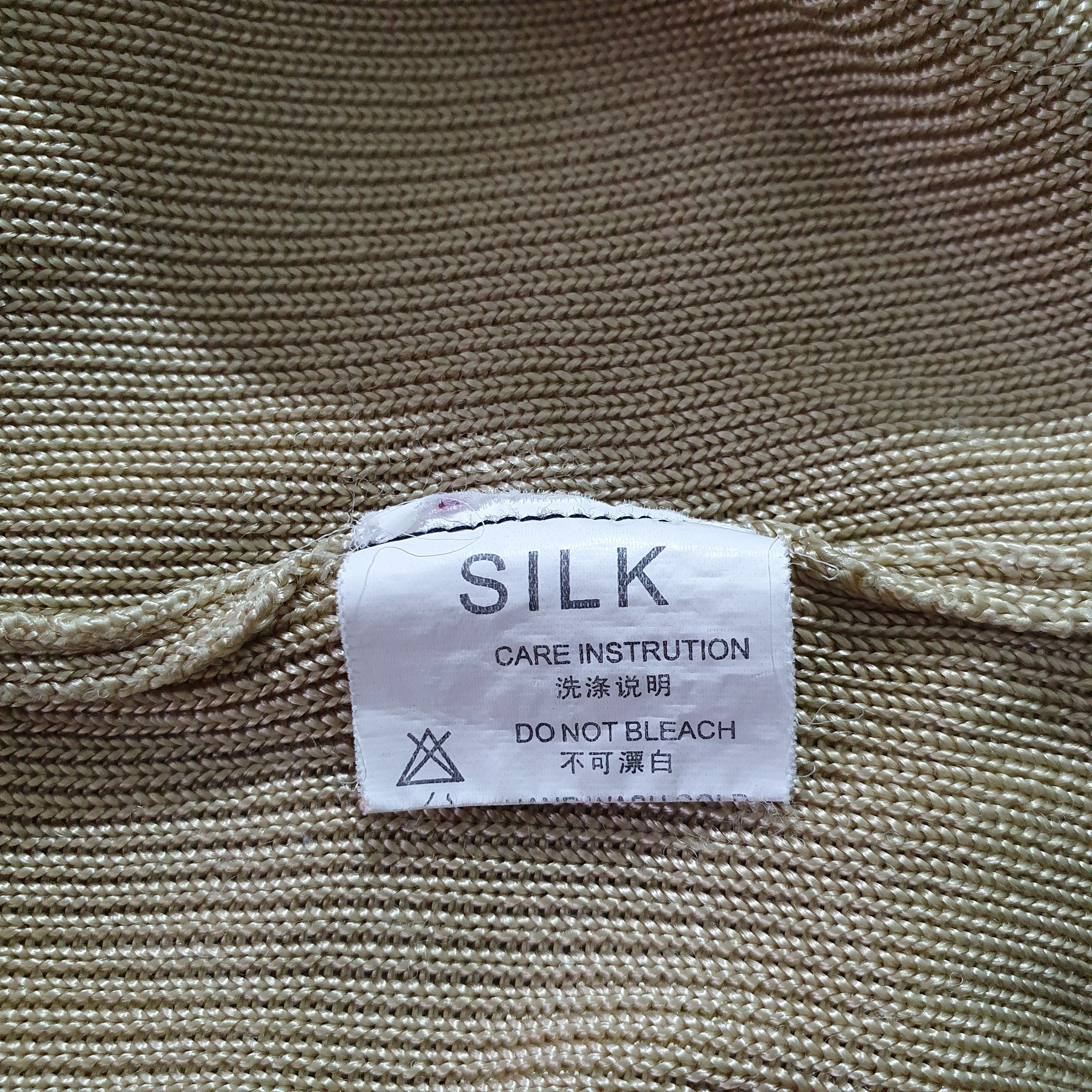 Salvatore Ferragamo × Vintage ! Silk Tee shirt by Salvatore Ferragamo Size XL / US 12-14 / IT 48-50 - 5 Thumbnail