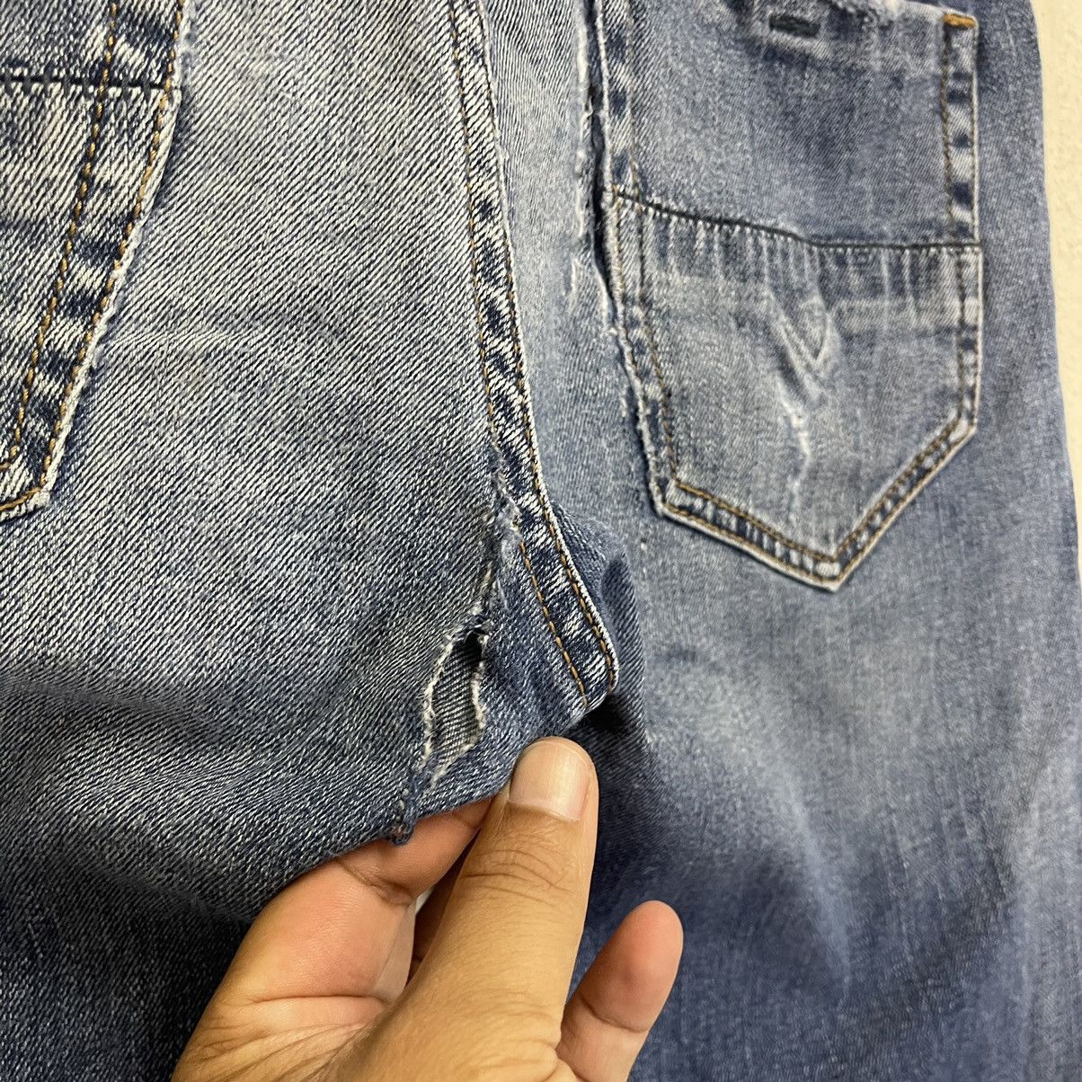 Diesel × Japanese Brand × Vintage Diesel Industry Thommer Slim Skinny Distressed Jeans Size US 30 / EU 46 - 10 Thumbnail
