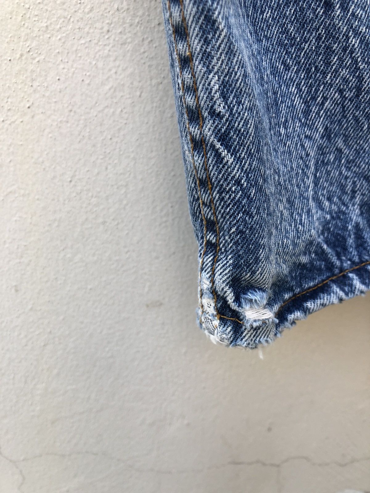 Levi's Vintage 80s Levi’s 501 Jeans Usa Ageing Faded Denim Size US 32 / EU 48 - 16 Thumbnail
