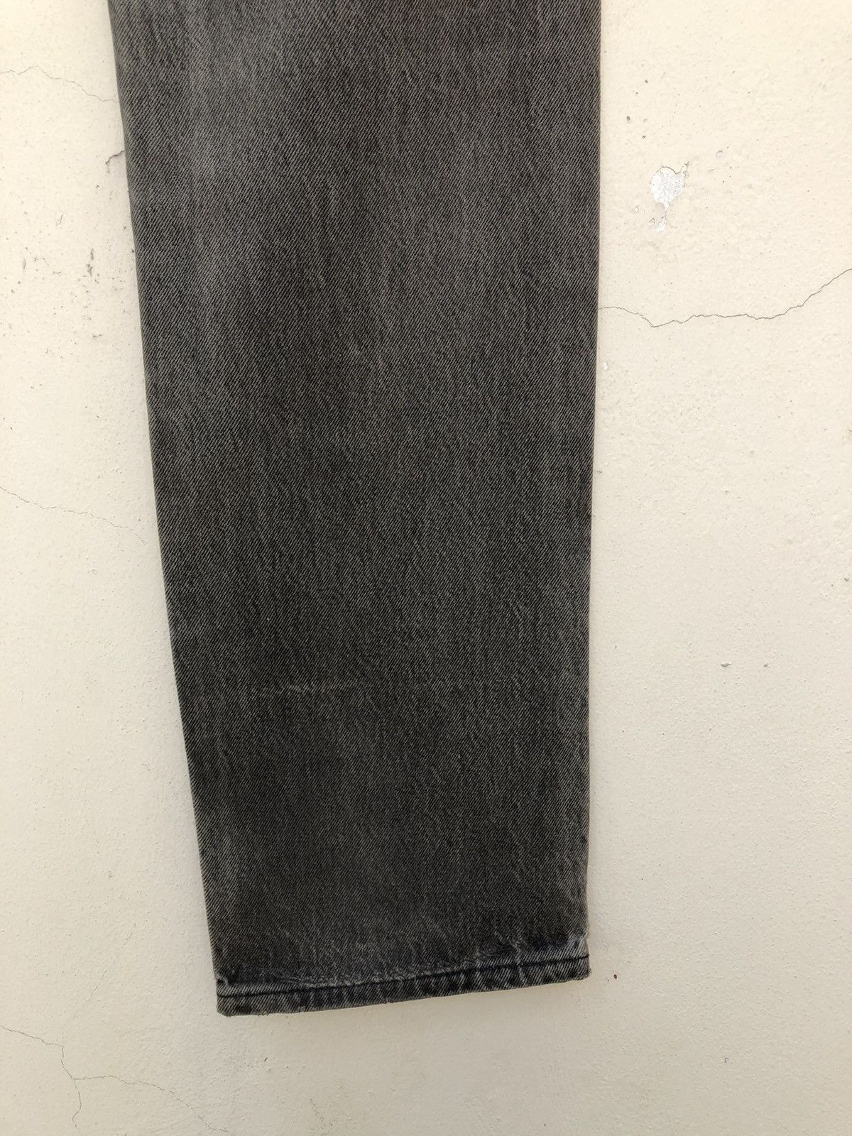 Levi's Vintage 1994 Levi’s 501 Jeans Faded Black Denim Size US 31 - 19 Thumbnail